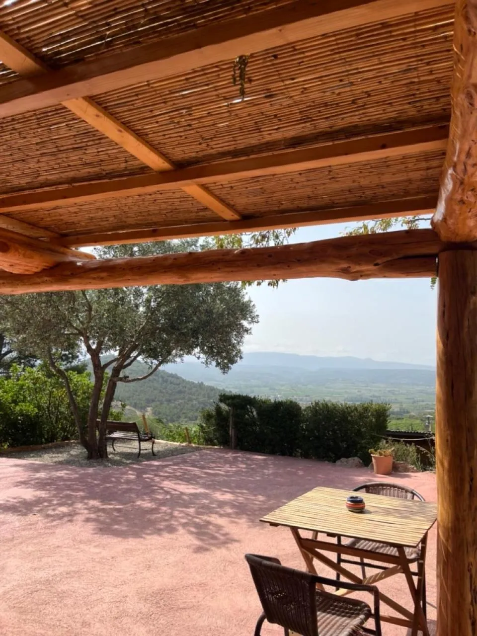 Patio in Chambres d'hôtes Gîte Saint Roch