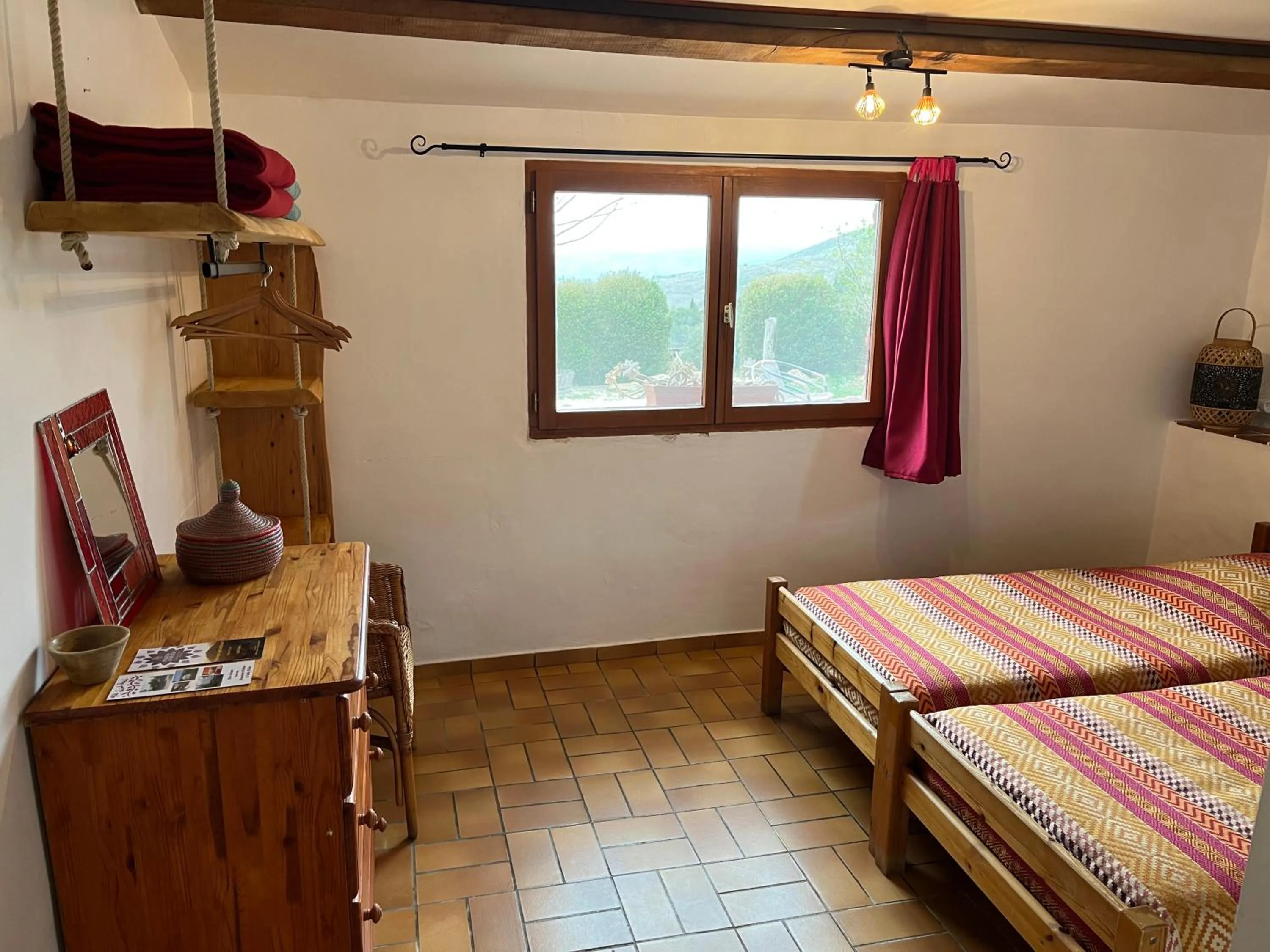 Bedroom, Bed in Chambres d'hôtes Gîte Saint Roch