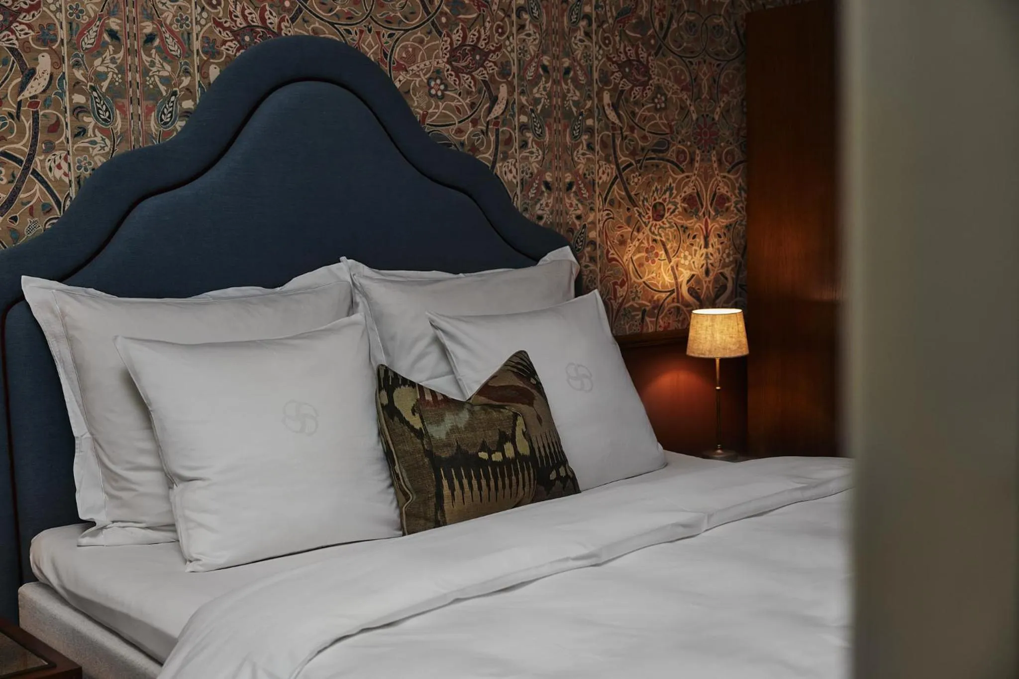 Bedroom, Bed in Hotel Sanders