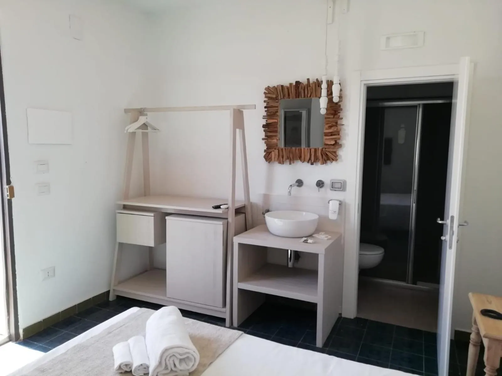 Bathroom in La Sciara Resort Hotel