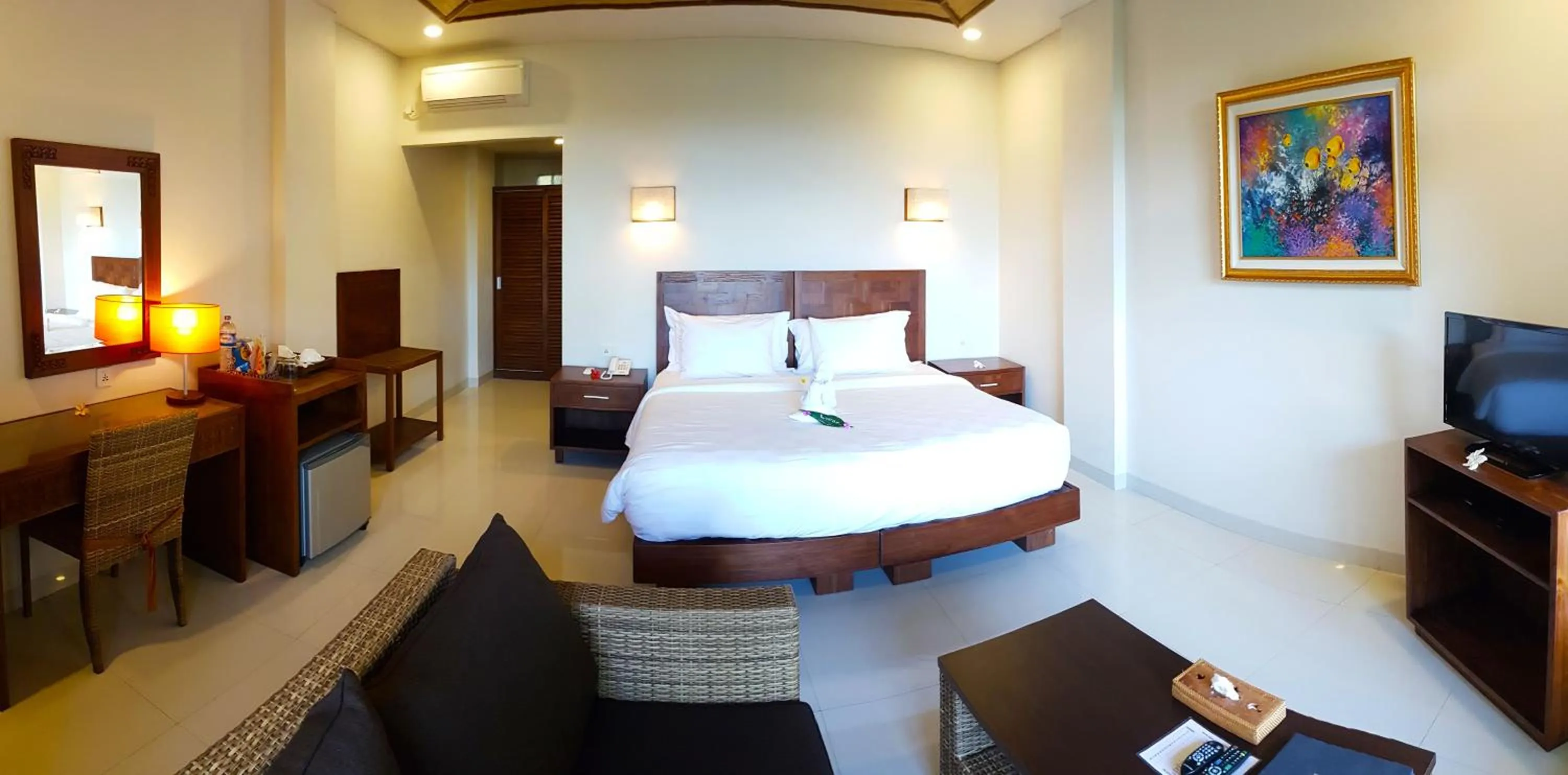 Photo of the whole room, Bed in Hotel Genggong