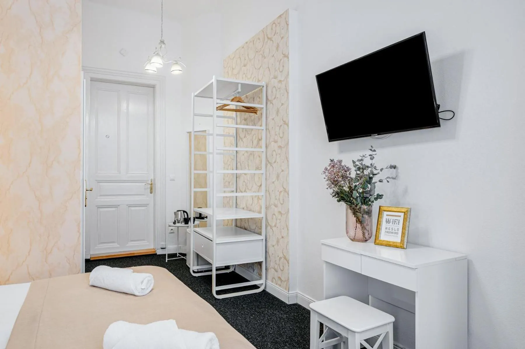 Bed in Downtown Bratislava B&B