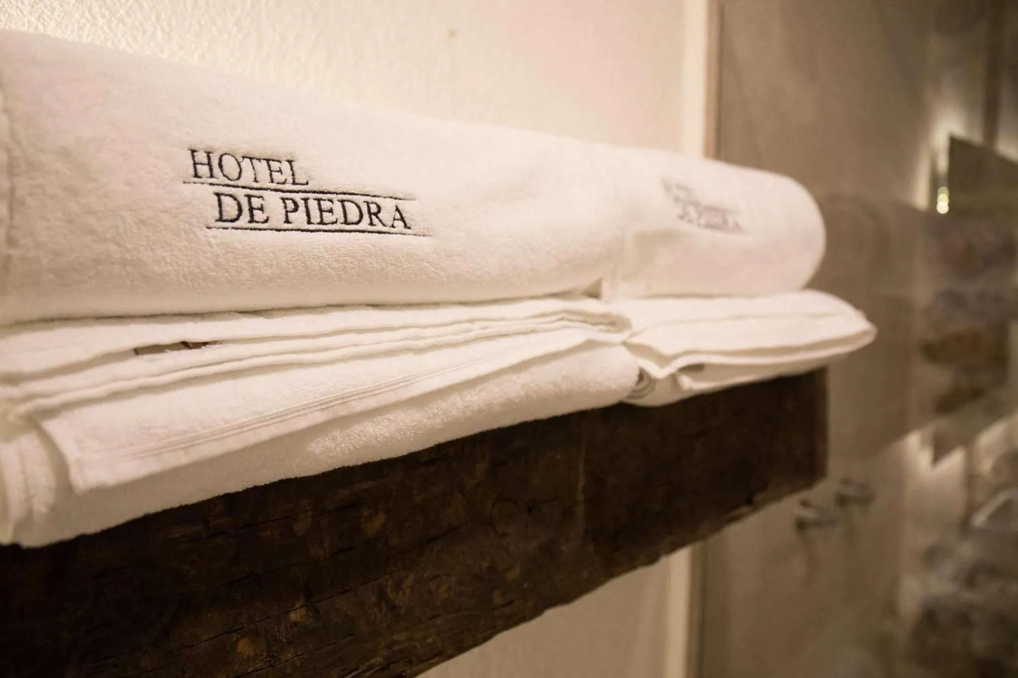 Bedroom in Hotel de Piedra