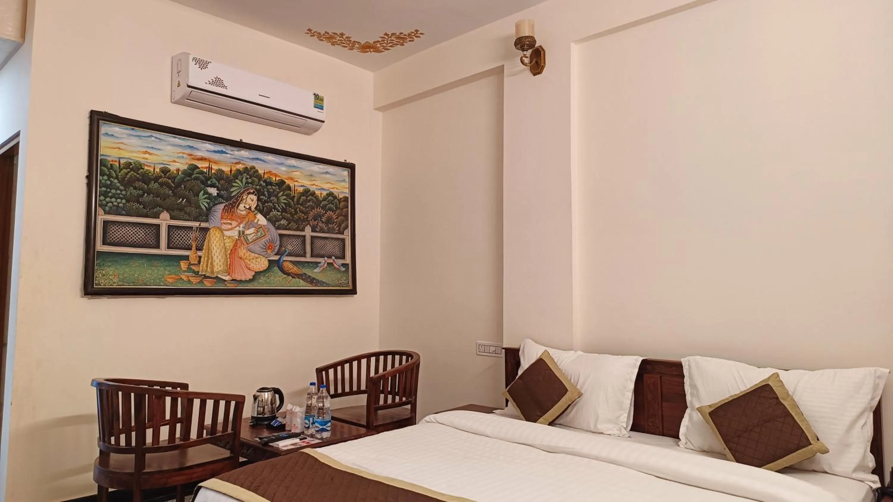 Bed in Teerth Palace Pushkar