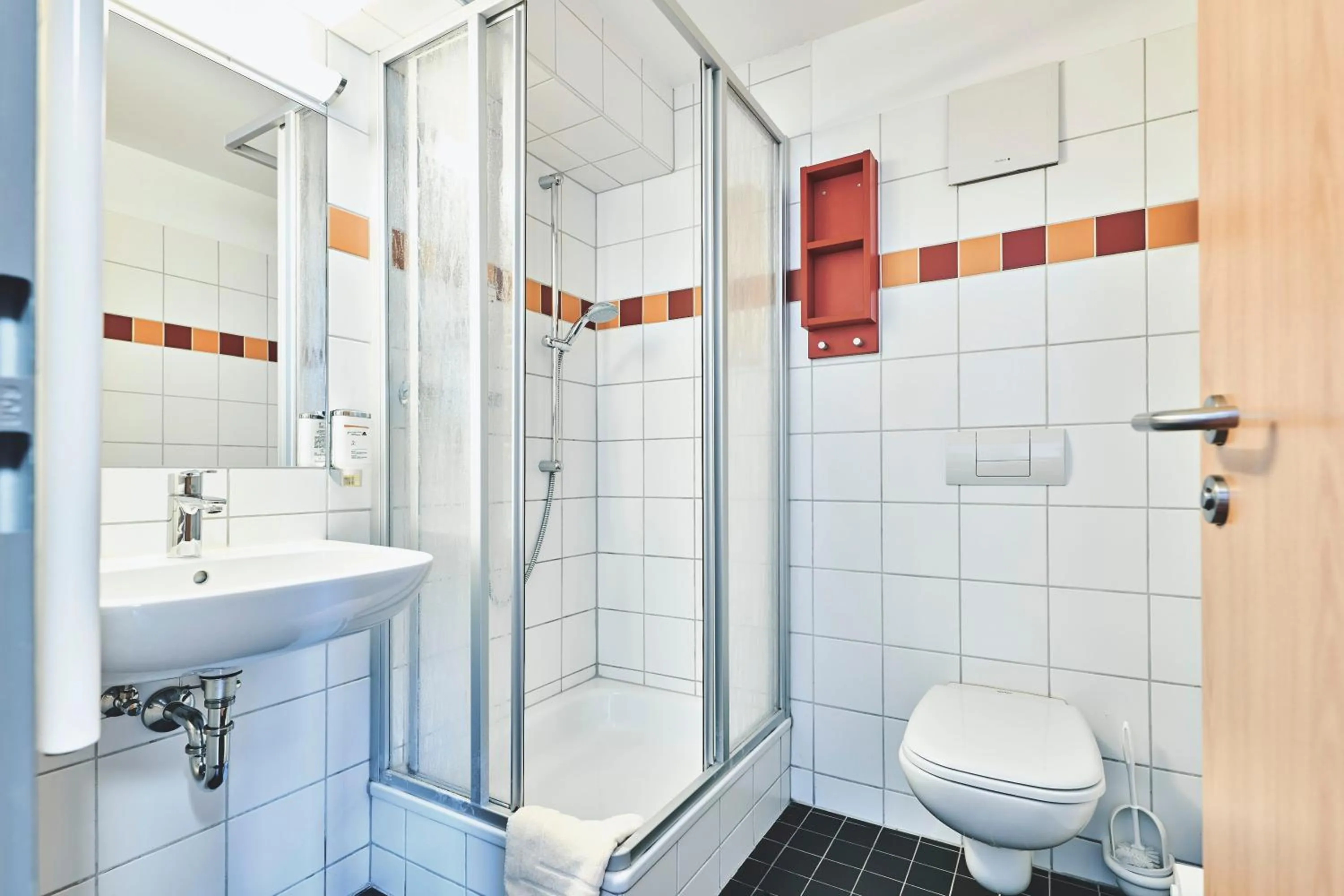 Bathroom in DJH Jugendgästehaus Adolph Kolping