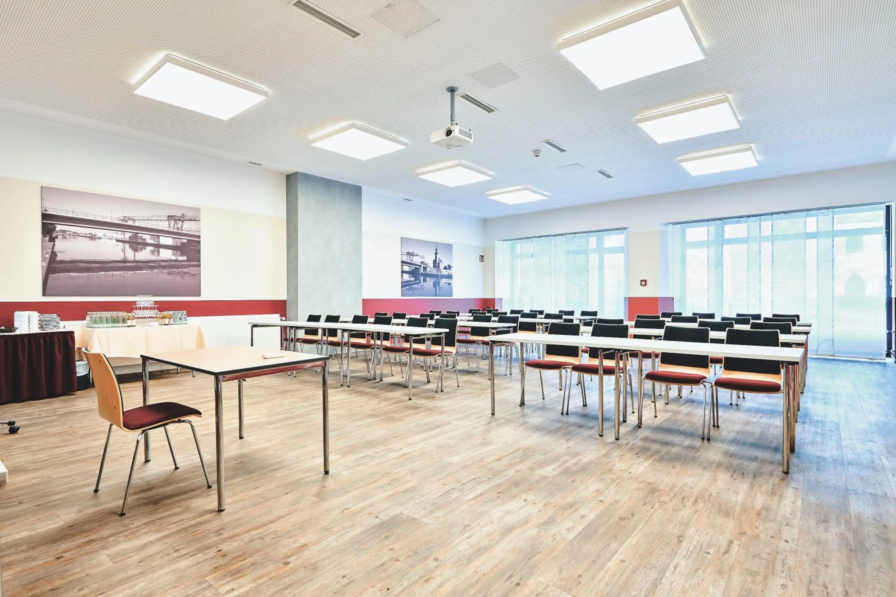 Meeting/conference room in DJH Jugendgästehaus Adolph Kolping