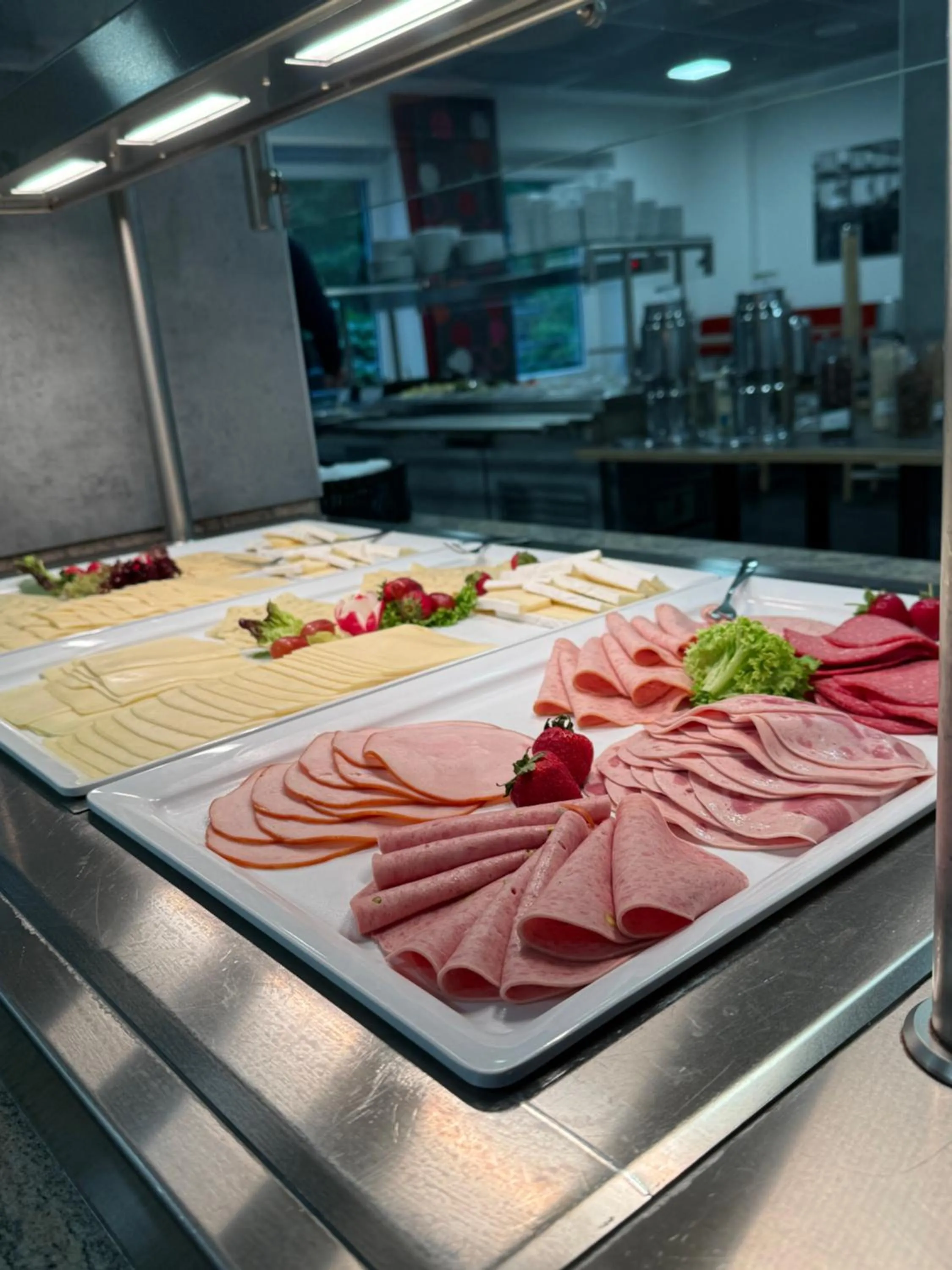 Breakfast in DJH Jugendgästehaus Adolph Kolping