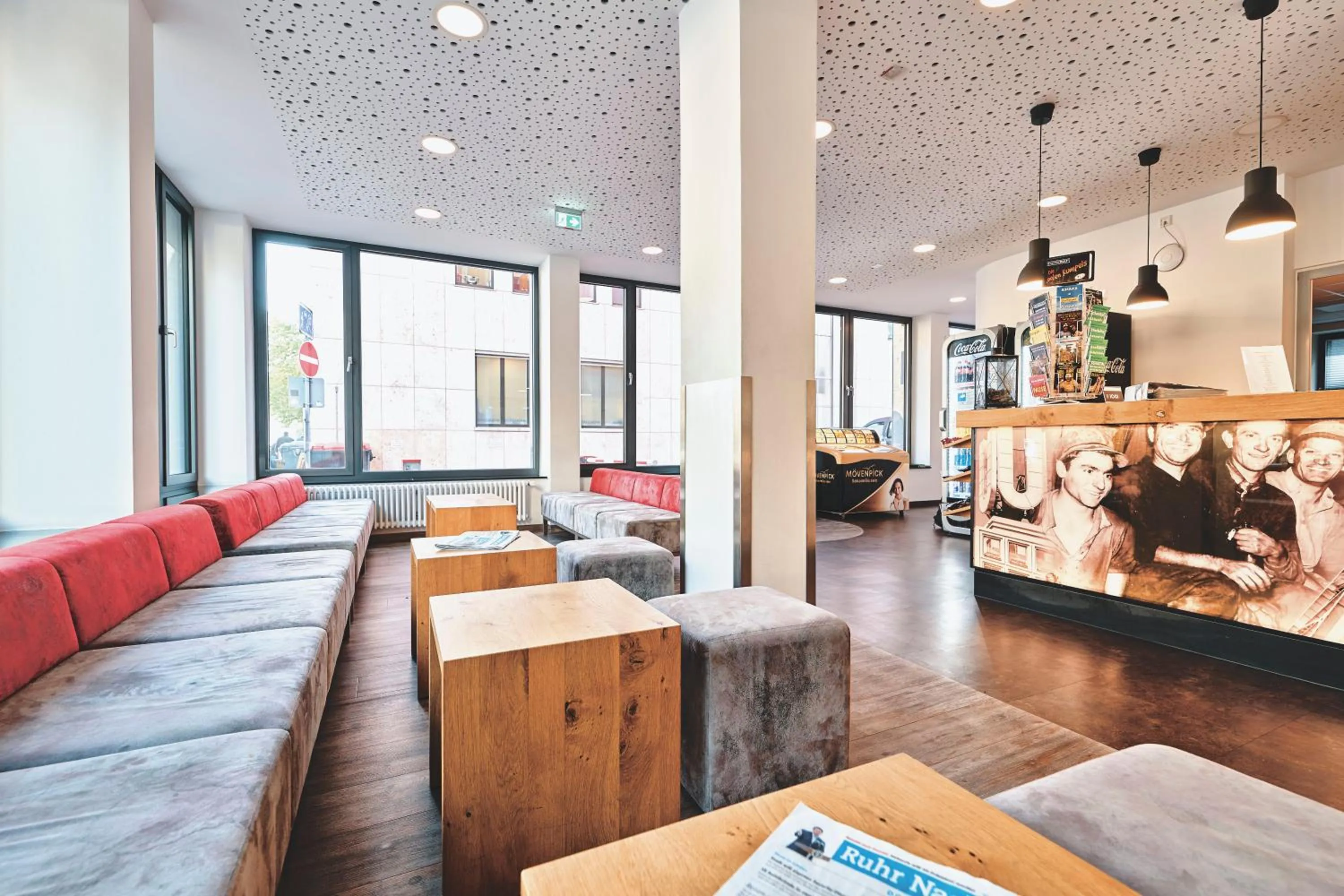 Lobby or reception in DJH Jugendgästehaus Adolph Kolping