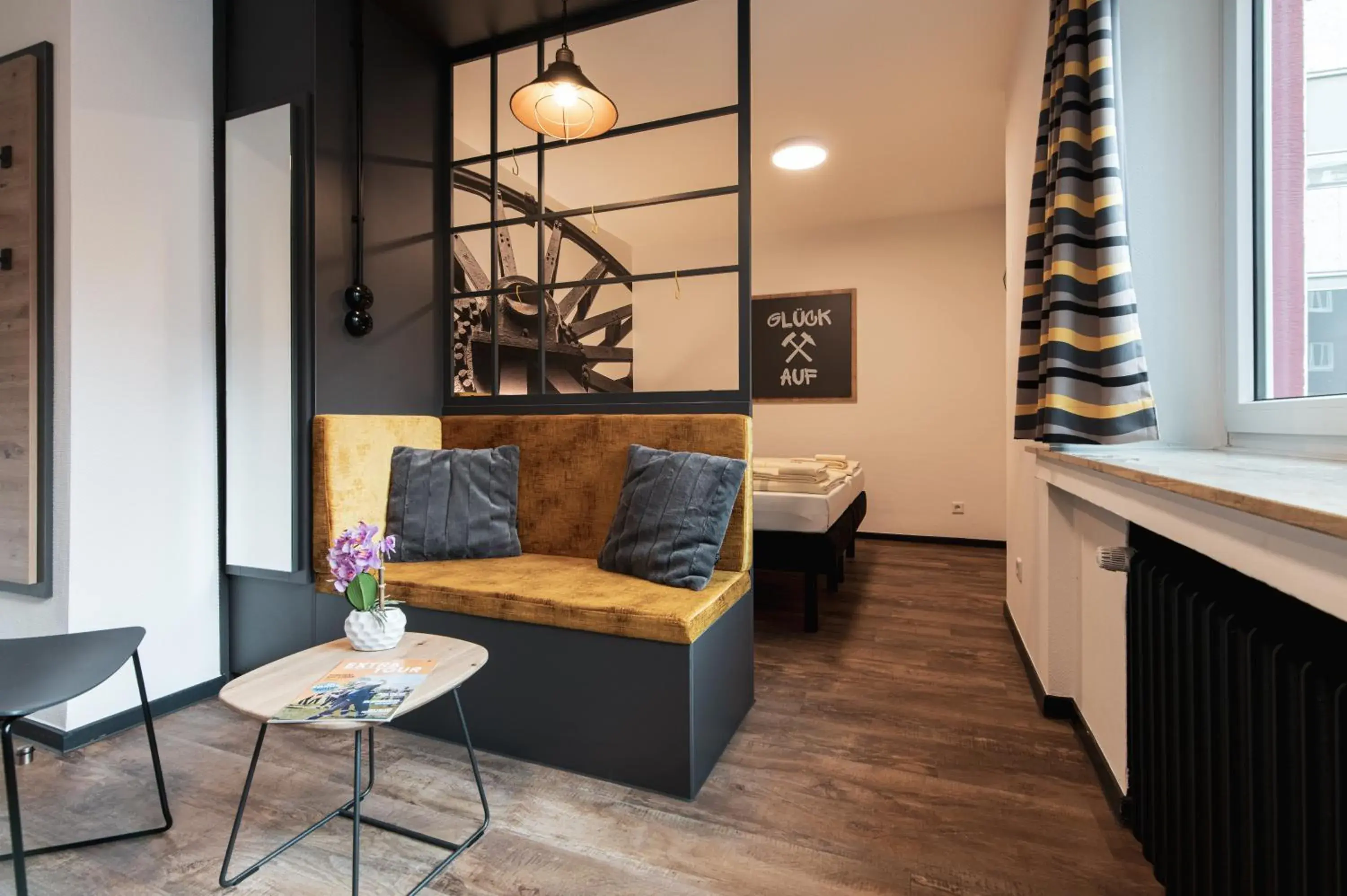 Quadruple Room Ruhrpott in DJH Jugendgästehaus Adolph Kolping Quadruple Room Ruhrpott in DJH Jugendgästehaus Adolph Kolping