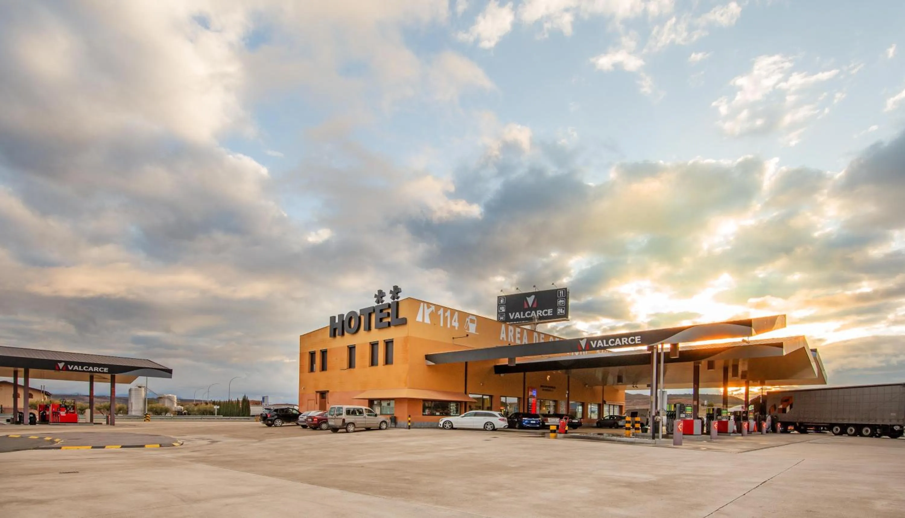 Property building in Hotel Hormilla