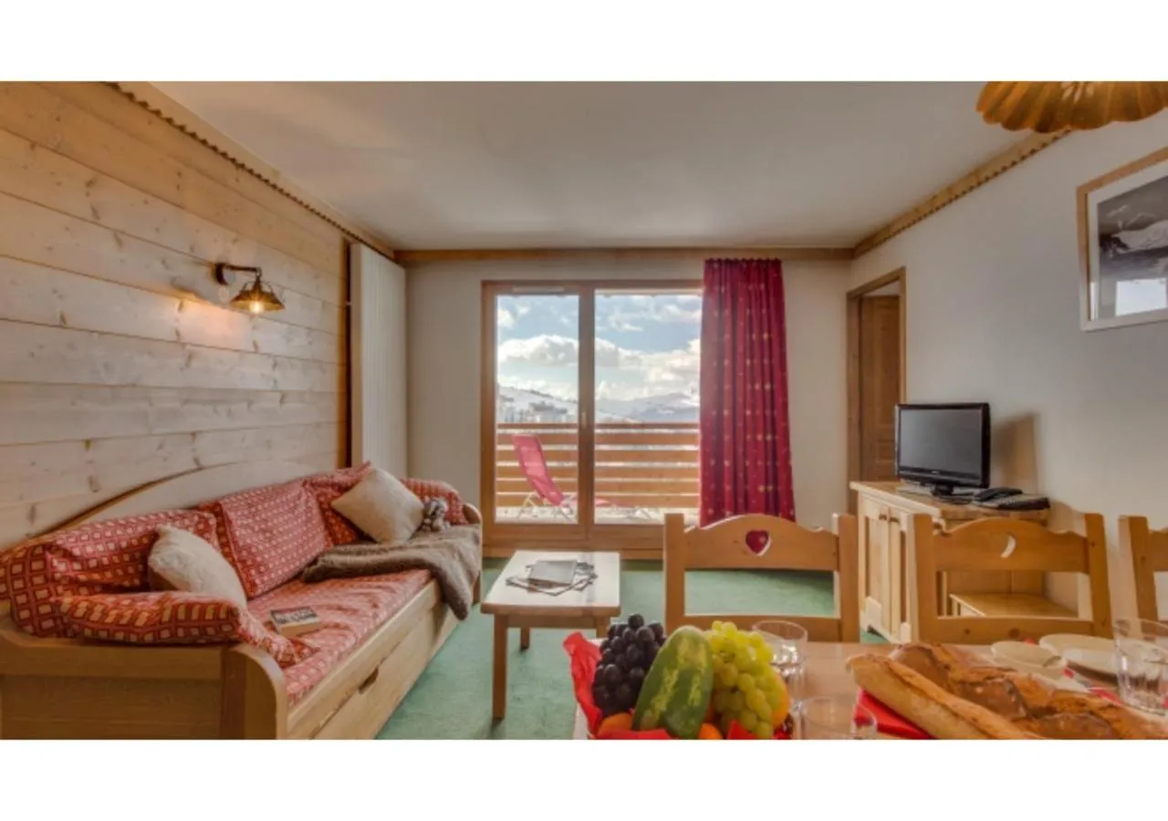 Living room in Sun Valley Residence