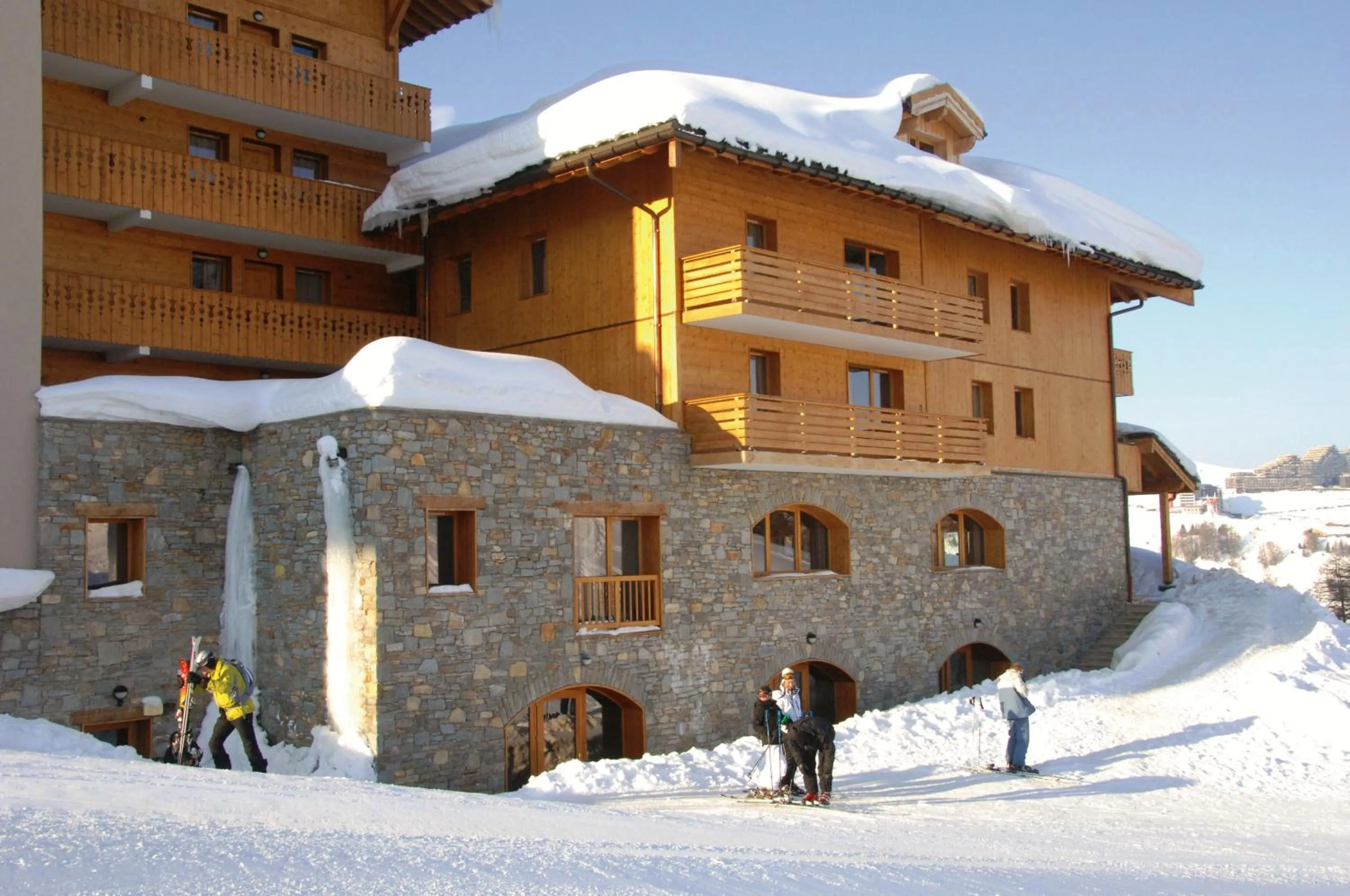 Facade/entrance in Sun Valley Residence