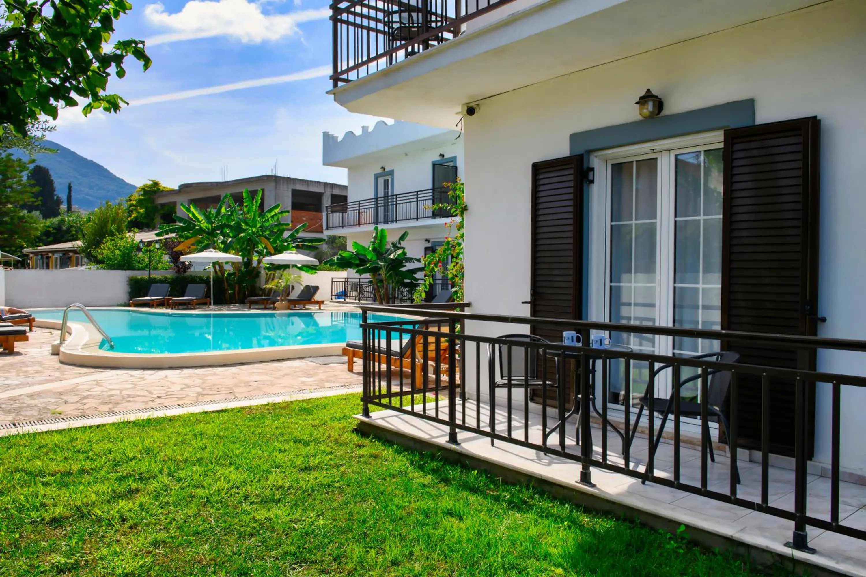 Beach in Aquarius Beach Hotel