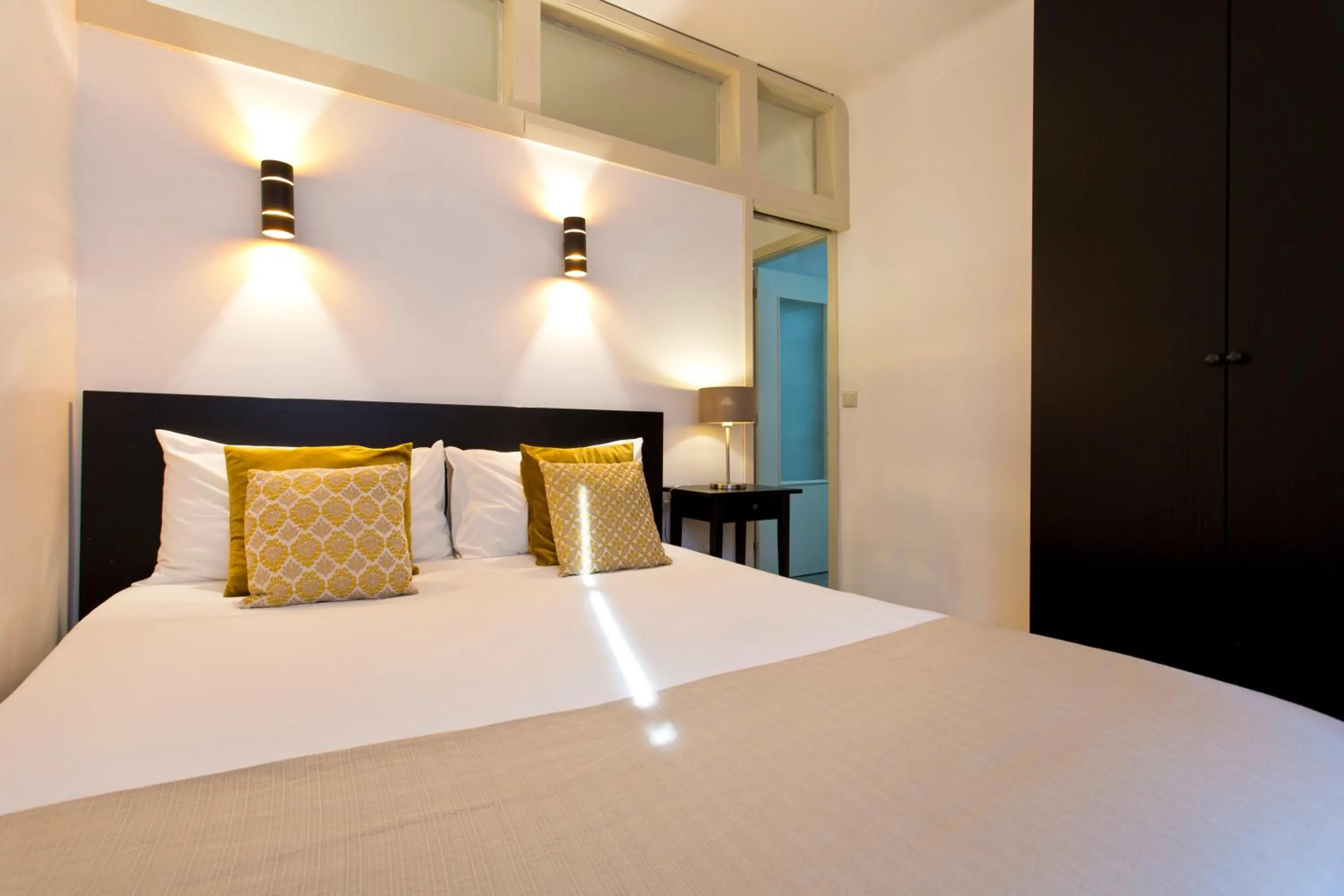 Bedroom, Bed in Home @ Porto Clérigos Apartment