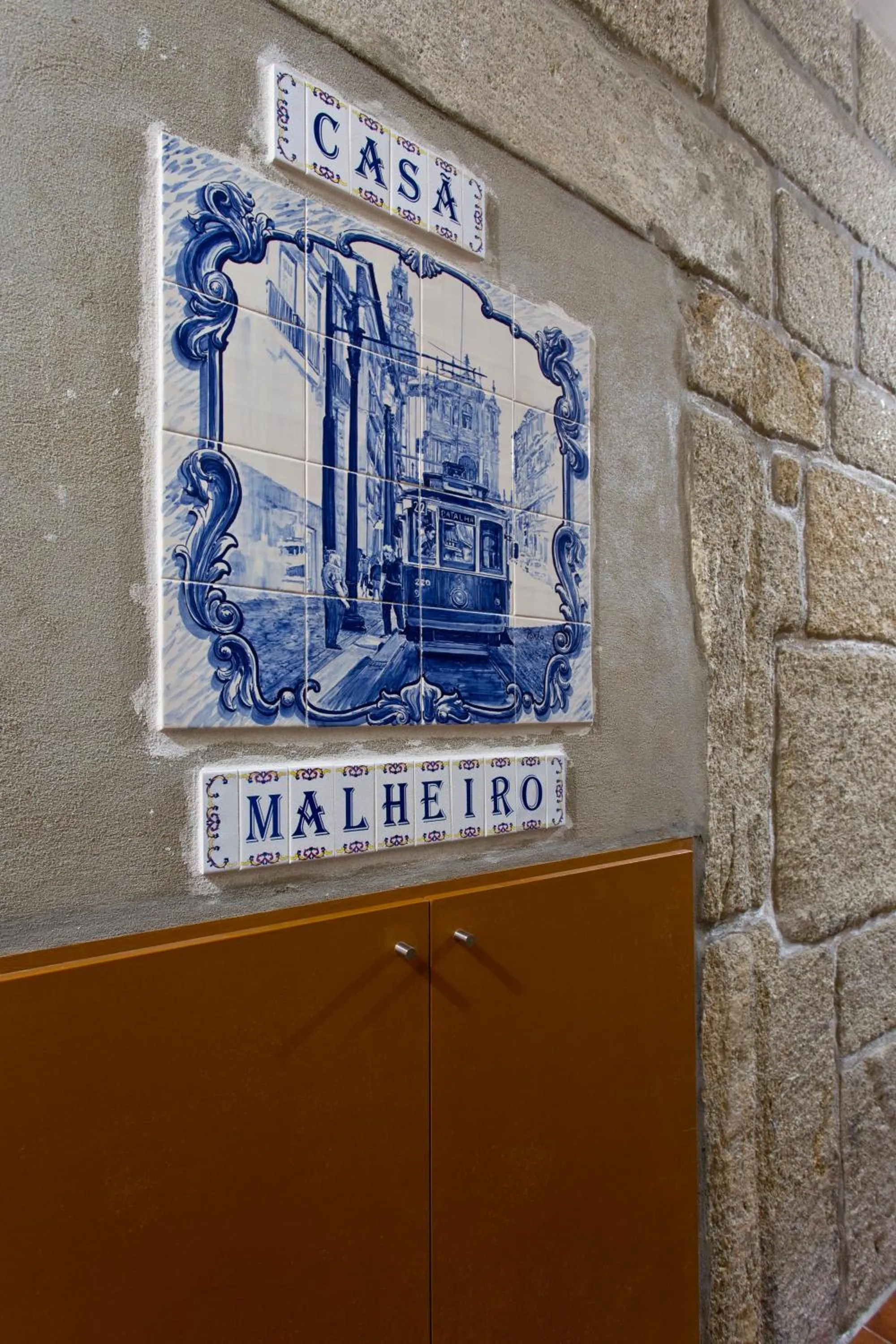 Property building in Home @ Porto Clérigos Apartment