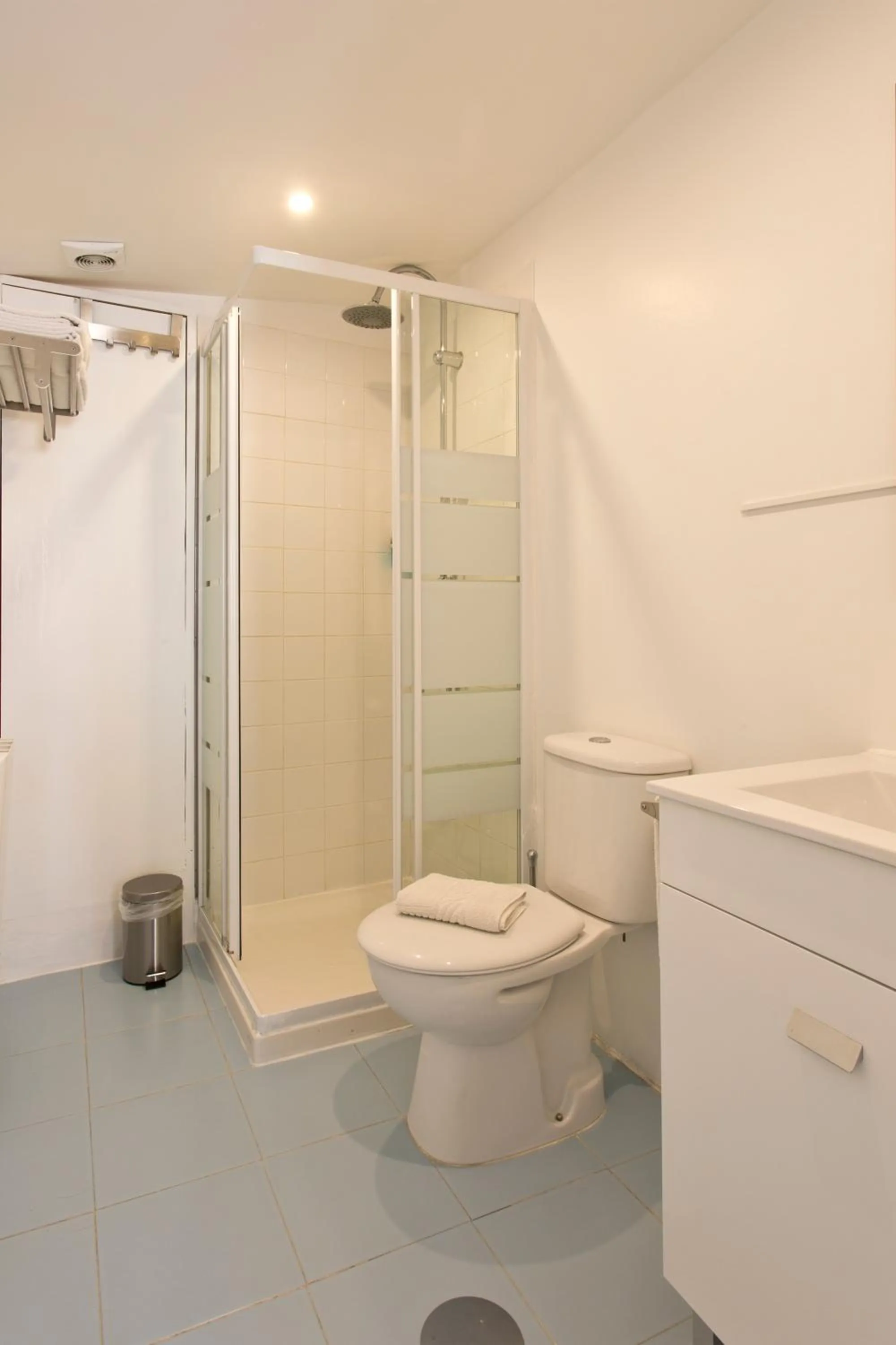 Bathroom in Home @ Porto Clérigos Apartment