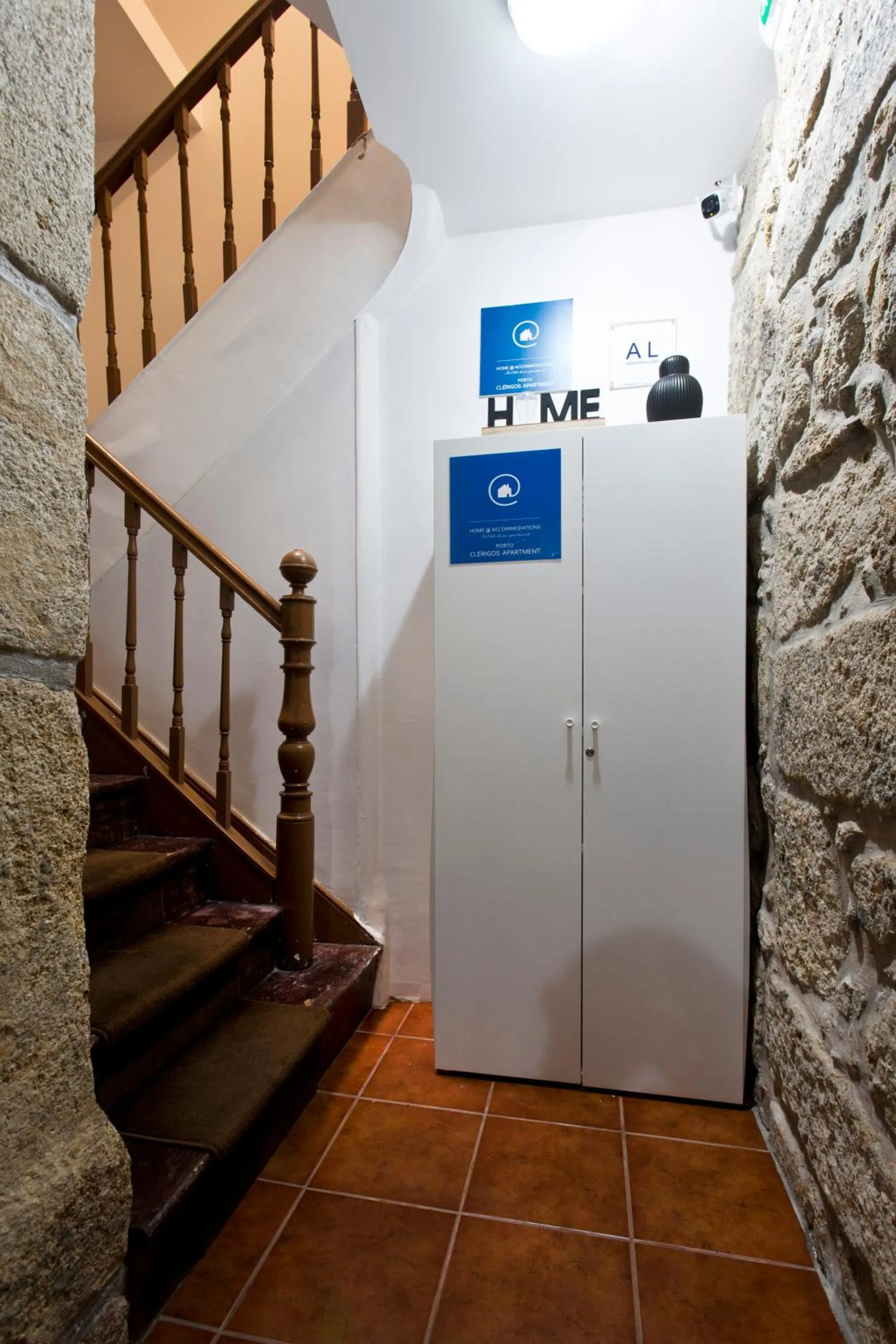 Property building in Home @ Porto Clérigos Apartment