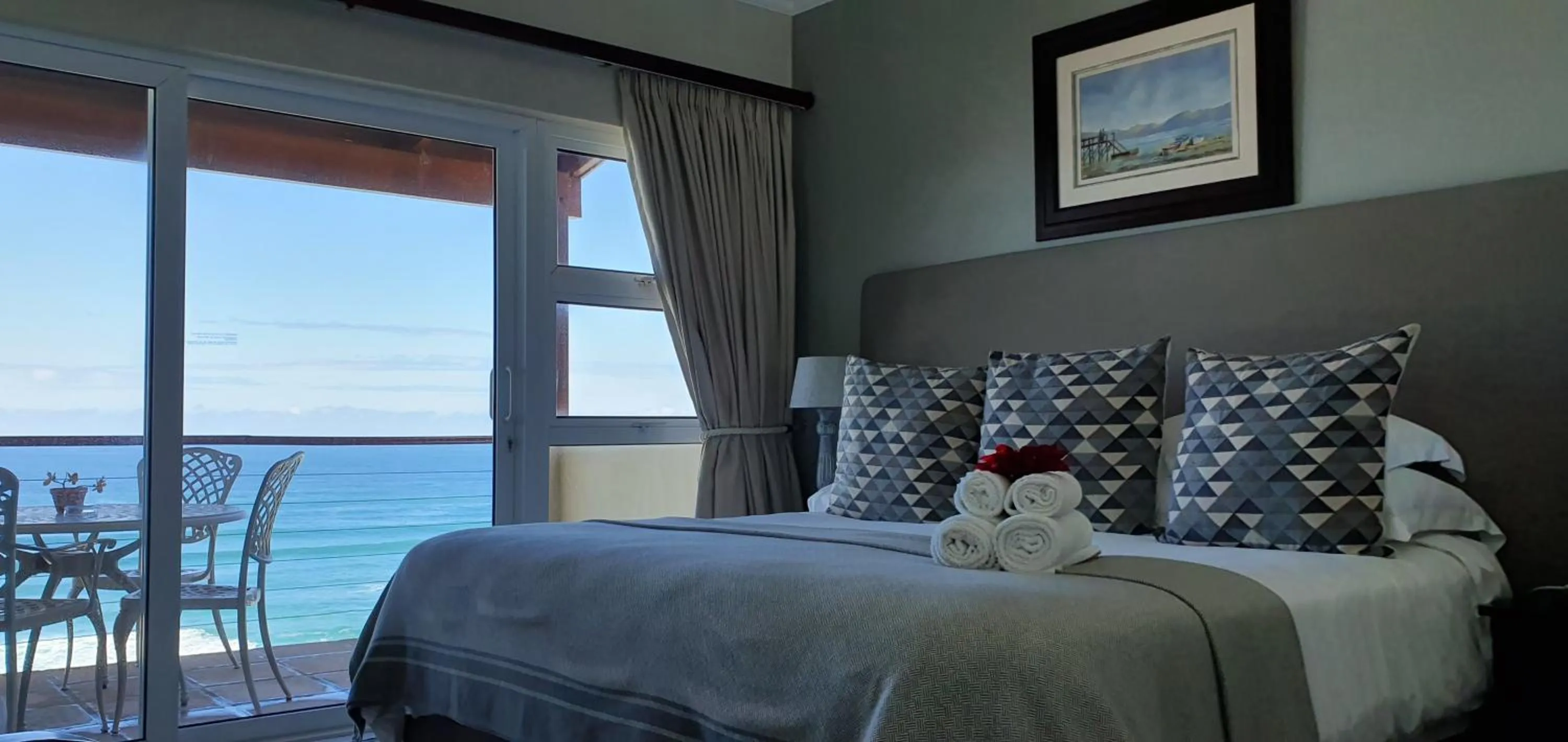 Bedroom, Bed in Brenton On The Rocks