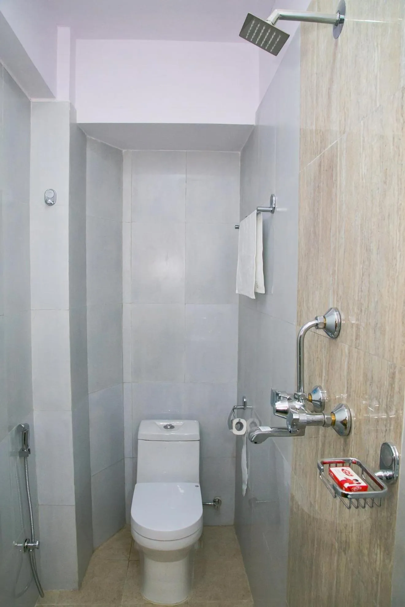 Bathroom in Sakura Boutique Hotel