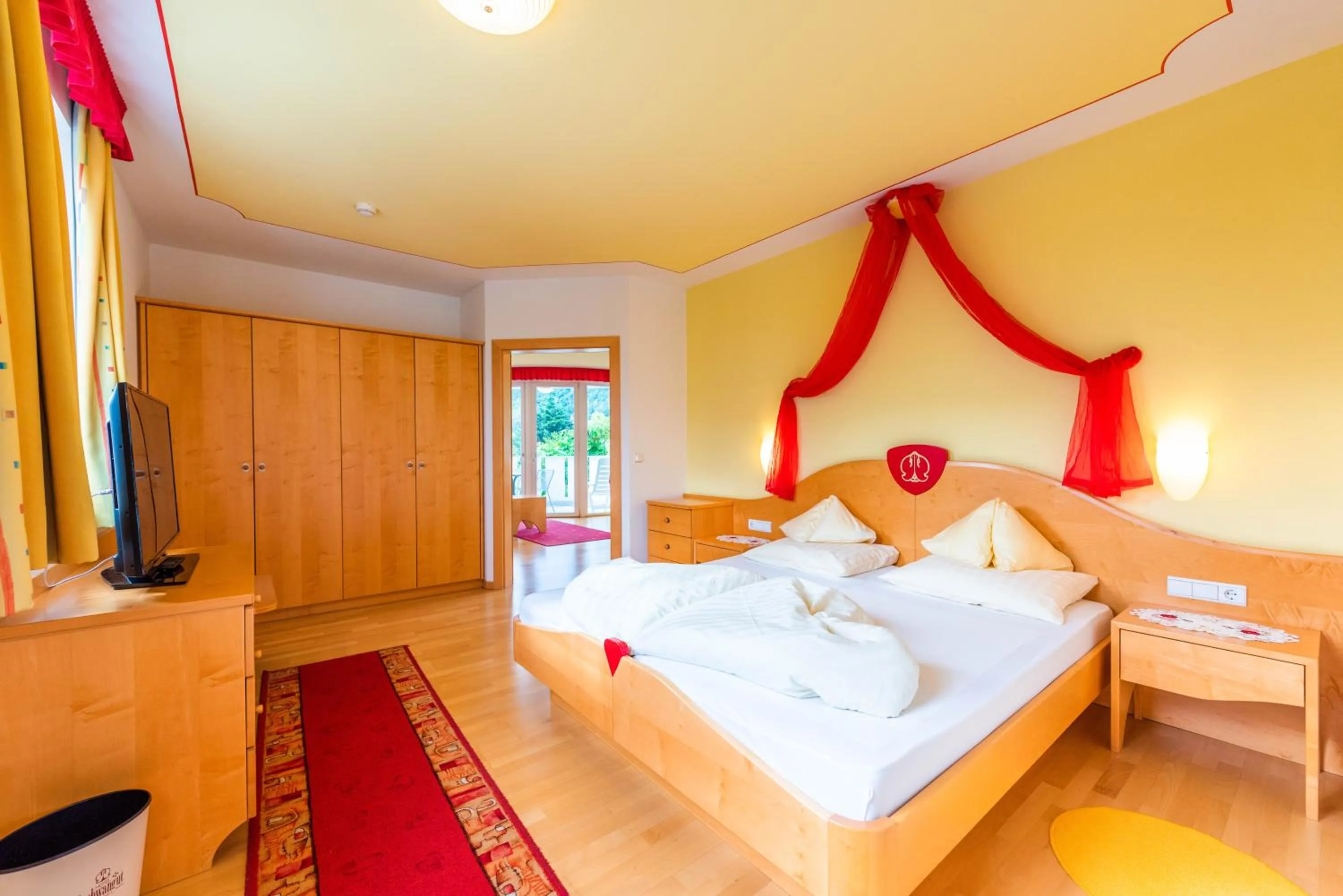 Bed in Hotel Gschwangut