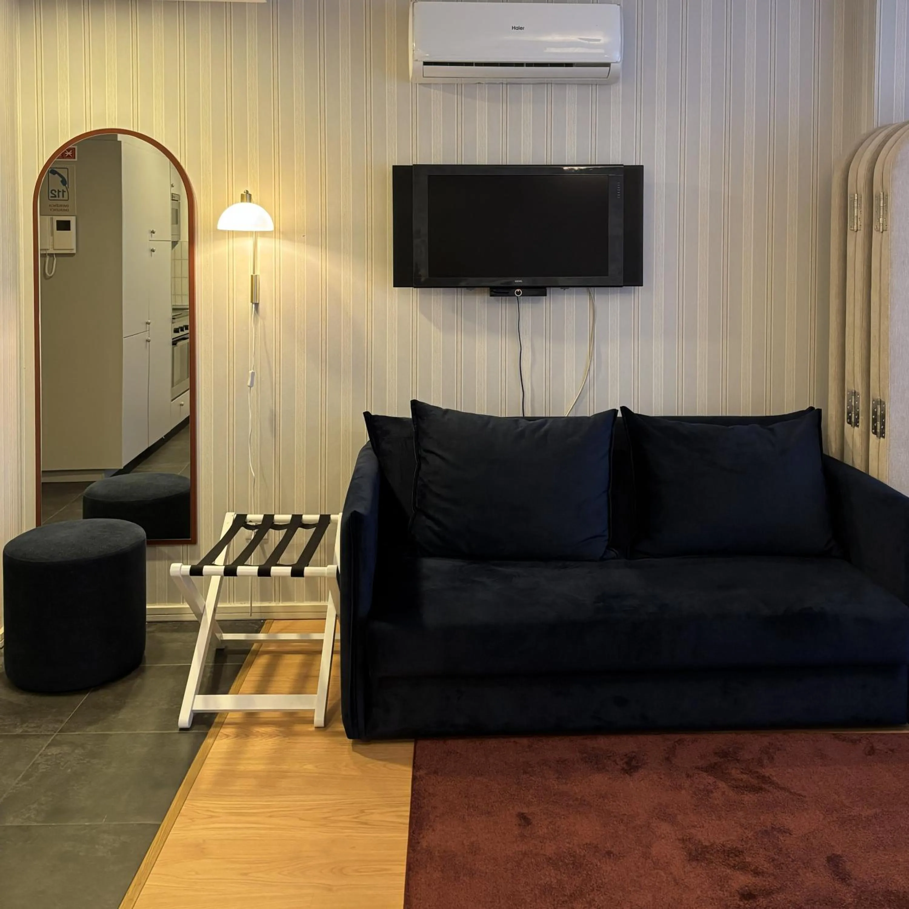 TV and multimedia in Be Oporto Apartments Clérigos