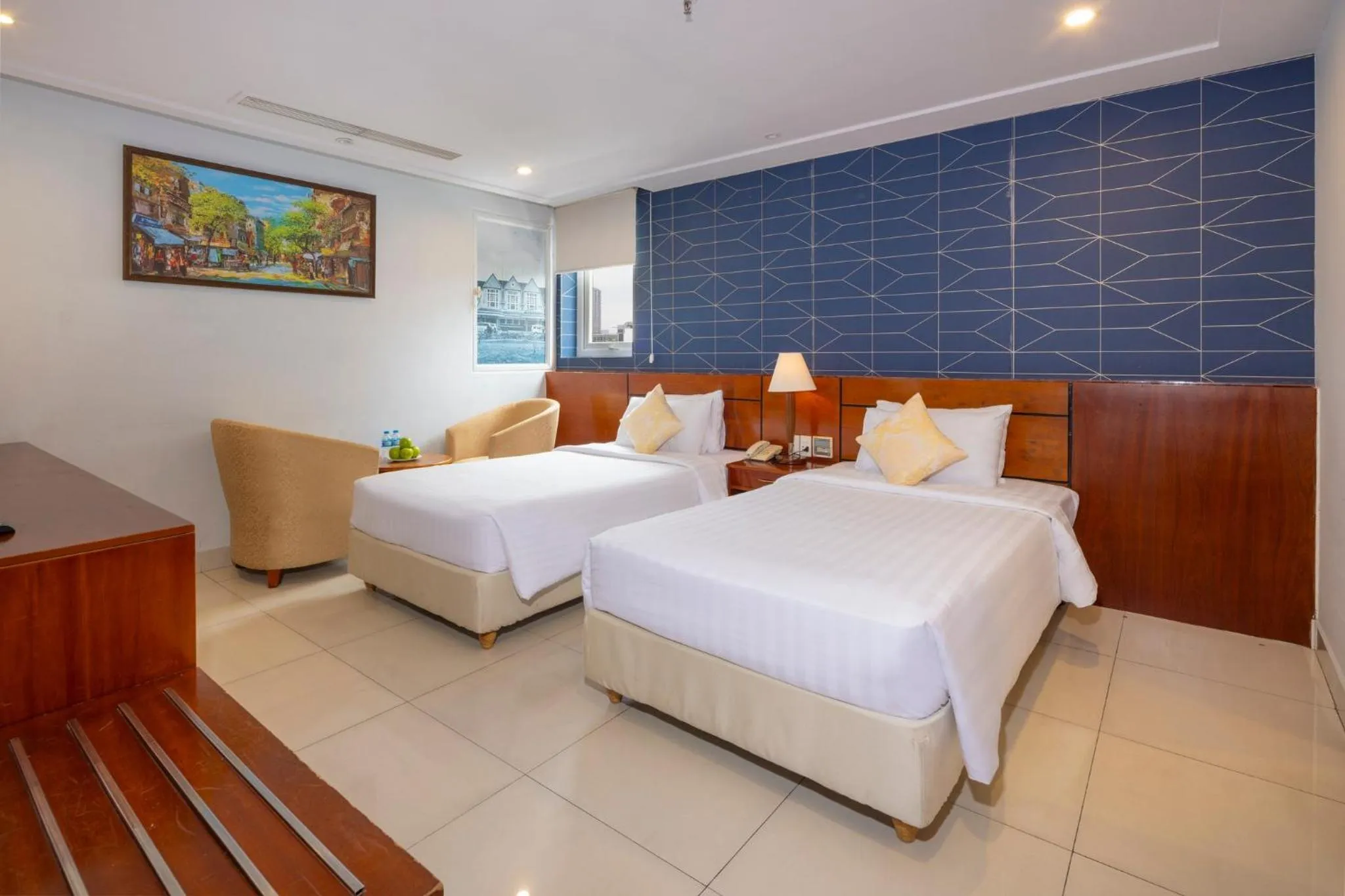Photo of the whole room, Bed in White Lotus Hotel Saigon