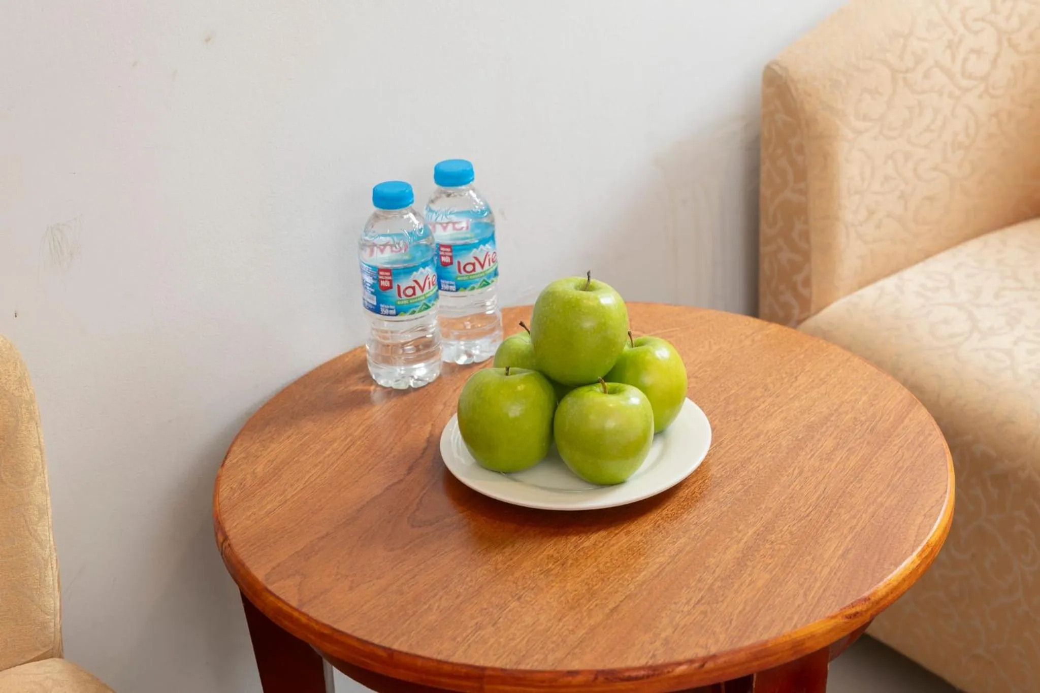 Food and drinks in White Lotus Hotel Saigon