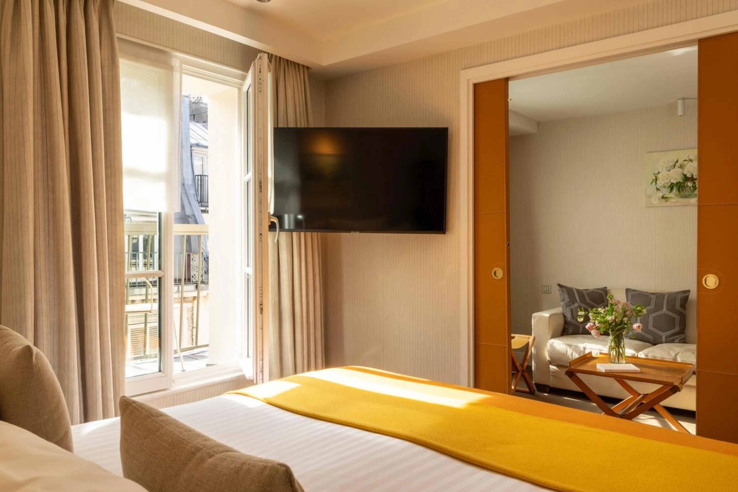 Bedroom, Bed in Hôtel Le Pradey