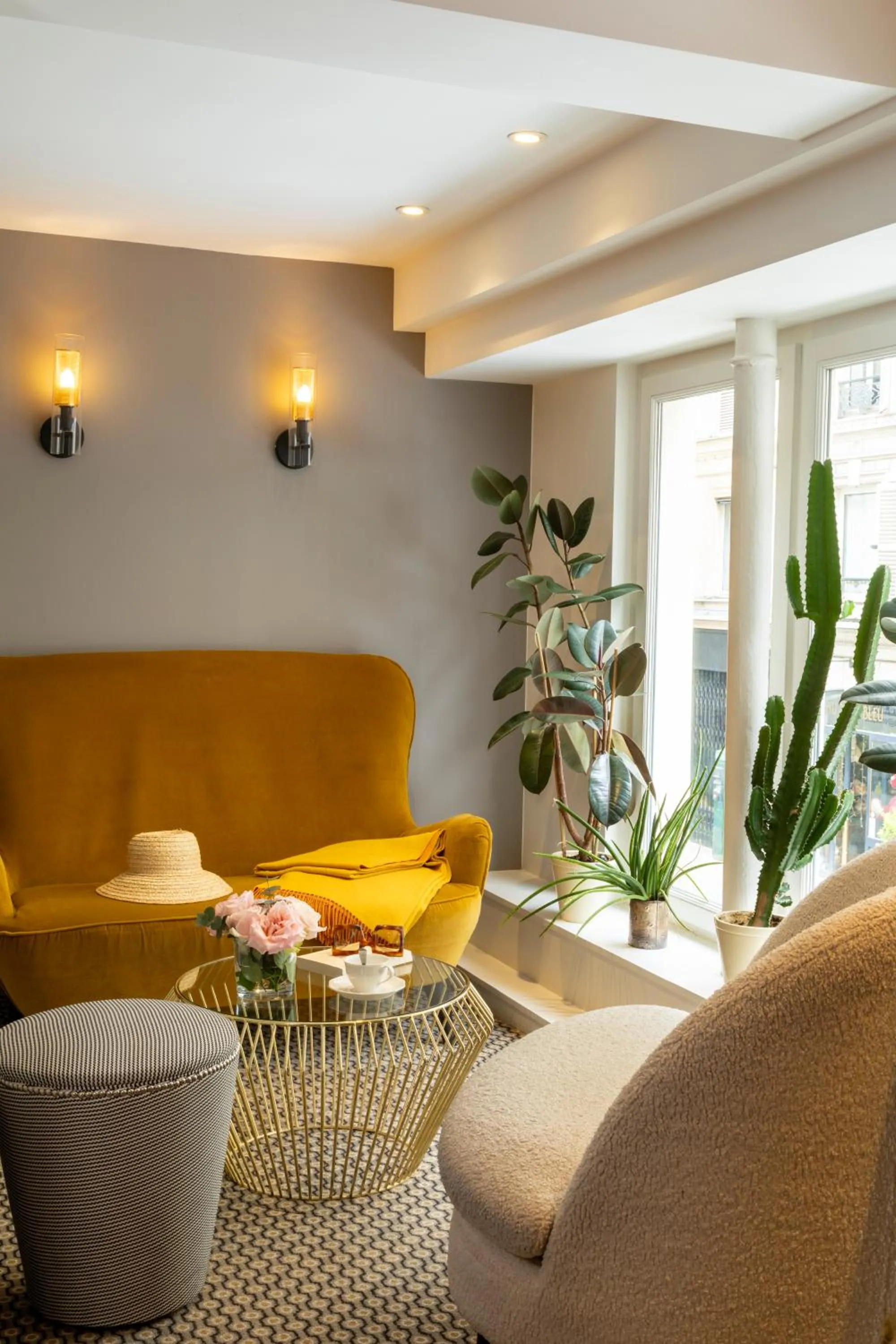 Seating area in Hôtel Le Pradey