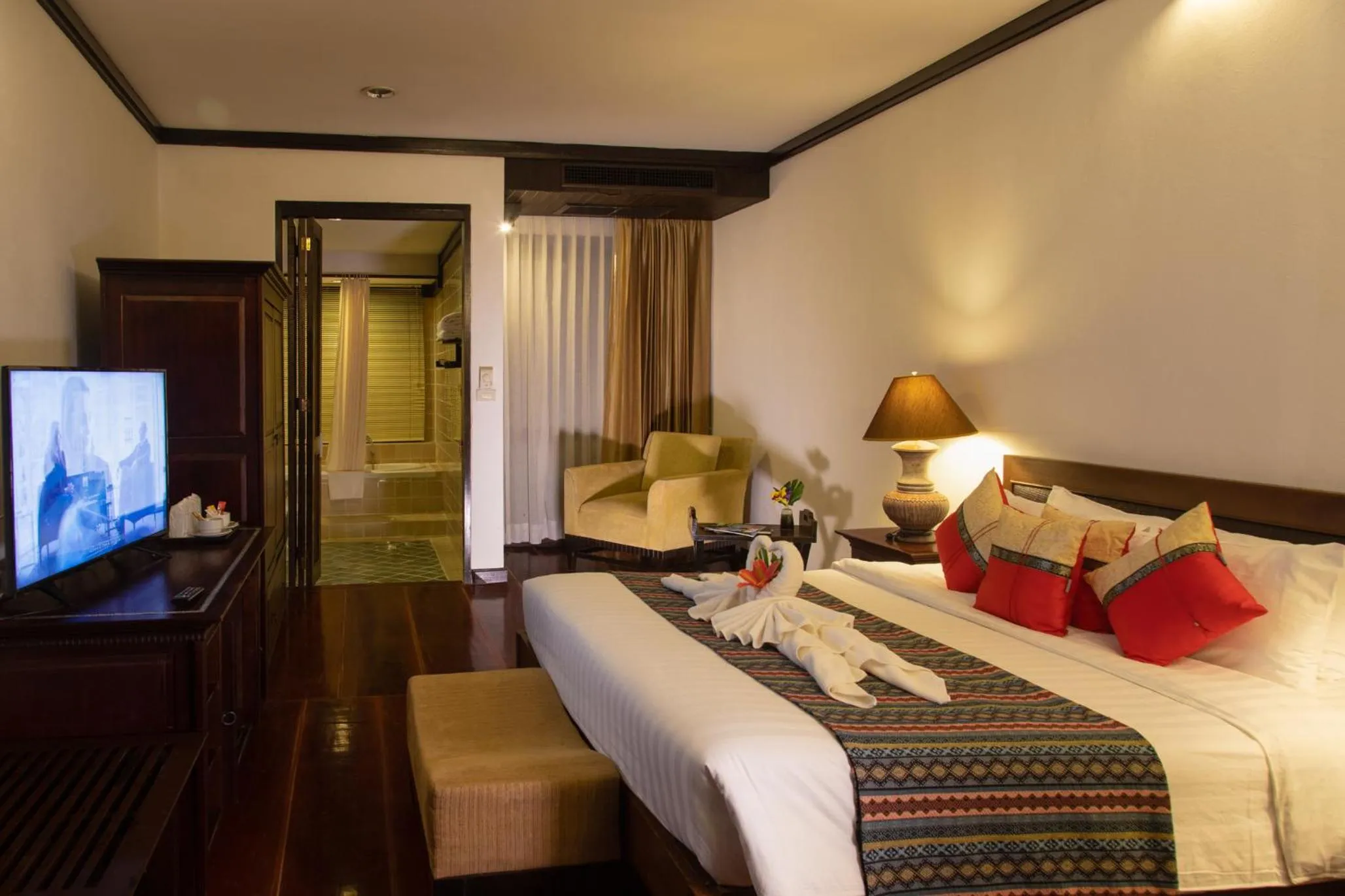Photo of the whole room, Bed in Gassan Khuntan Golf & Resort