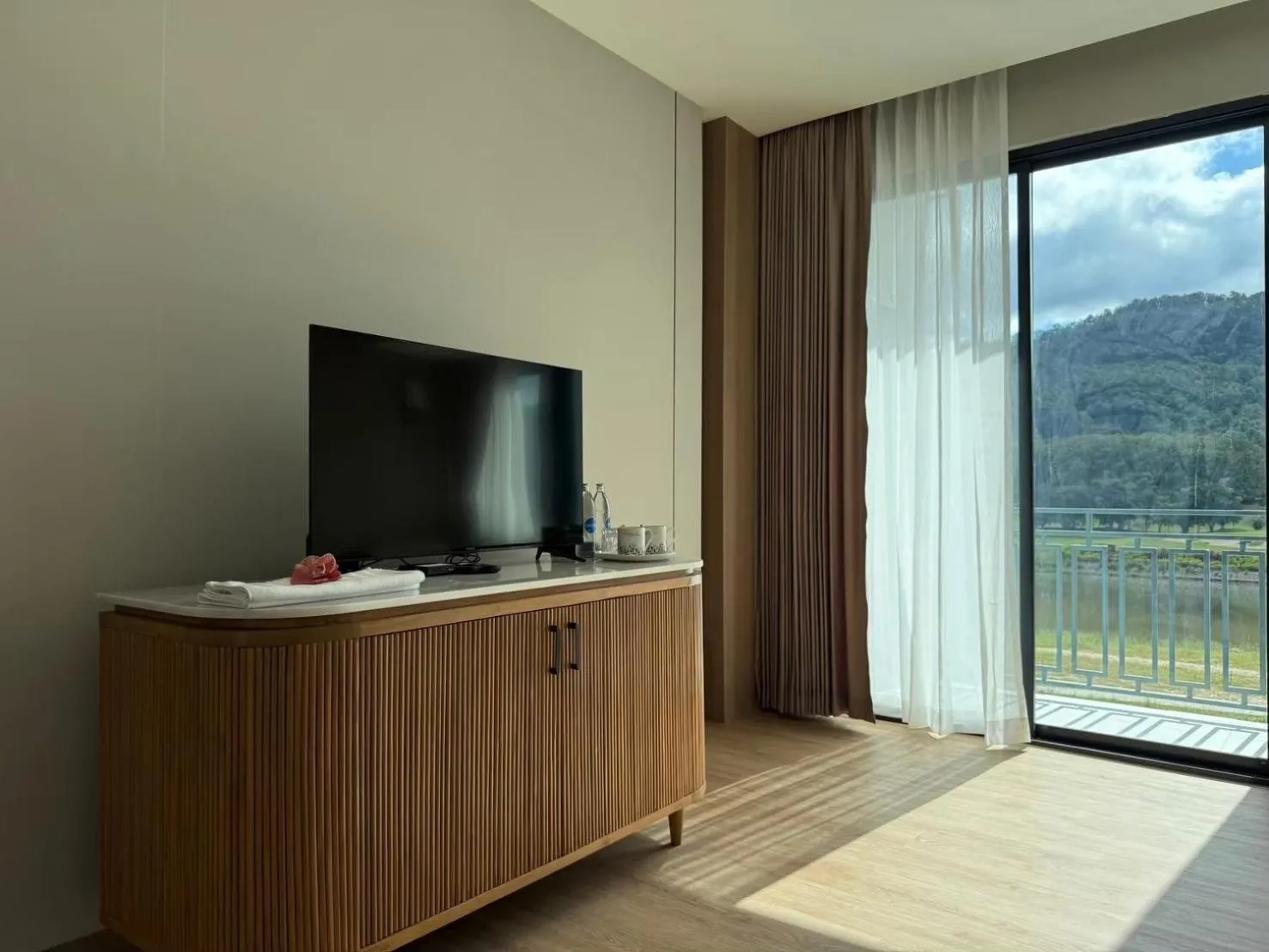 Gassan Khuntan Golf & Resort