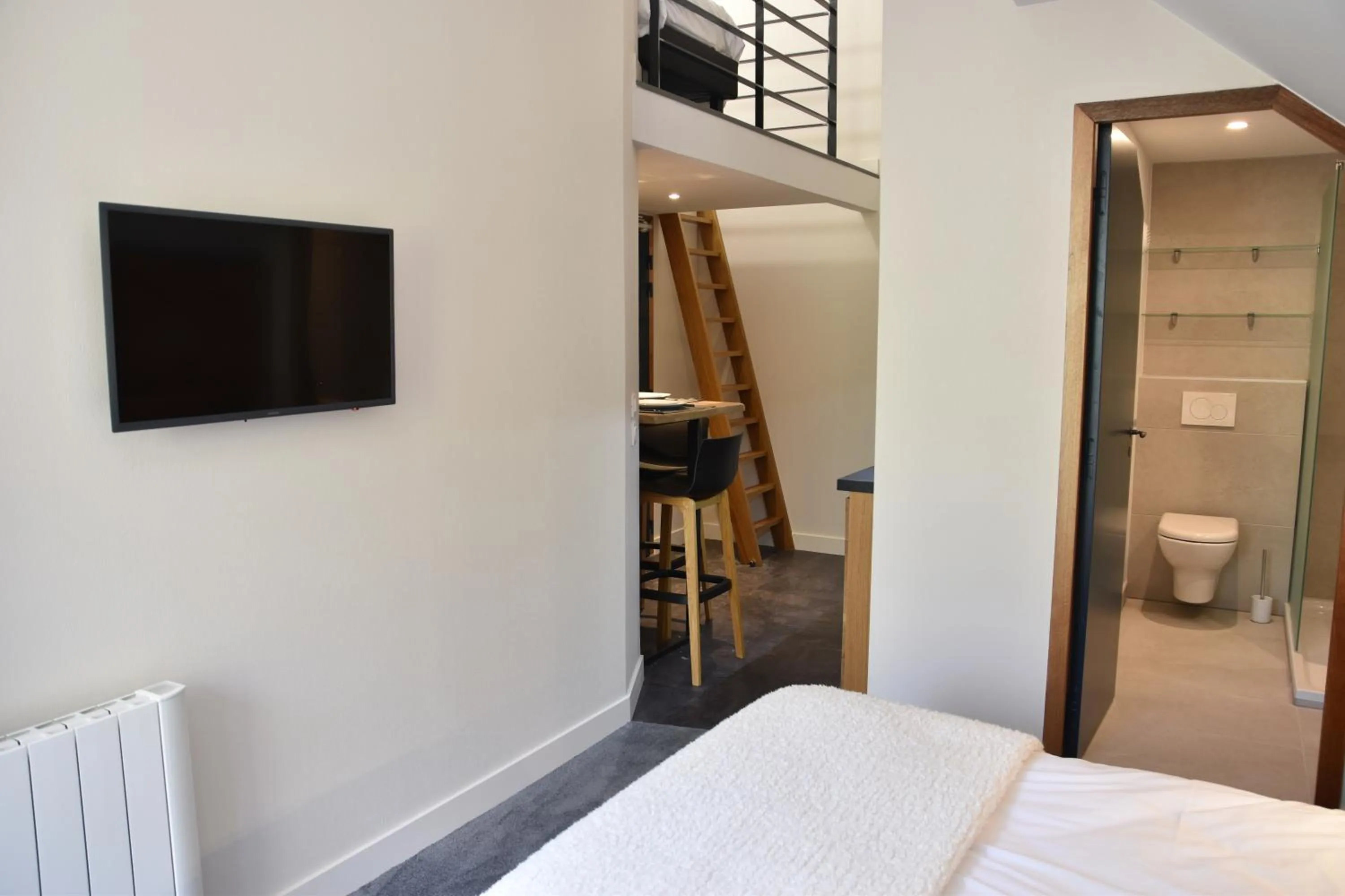 Bed in Appart'Hotel Aiguille Verte & Spa