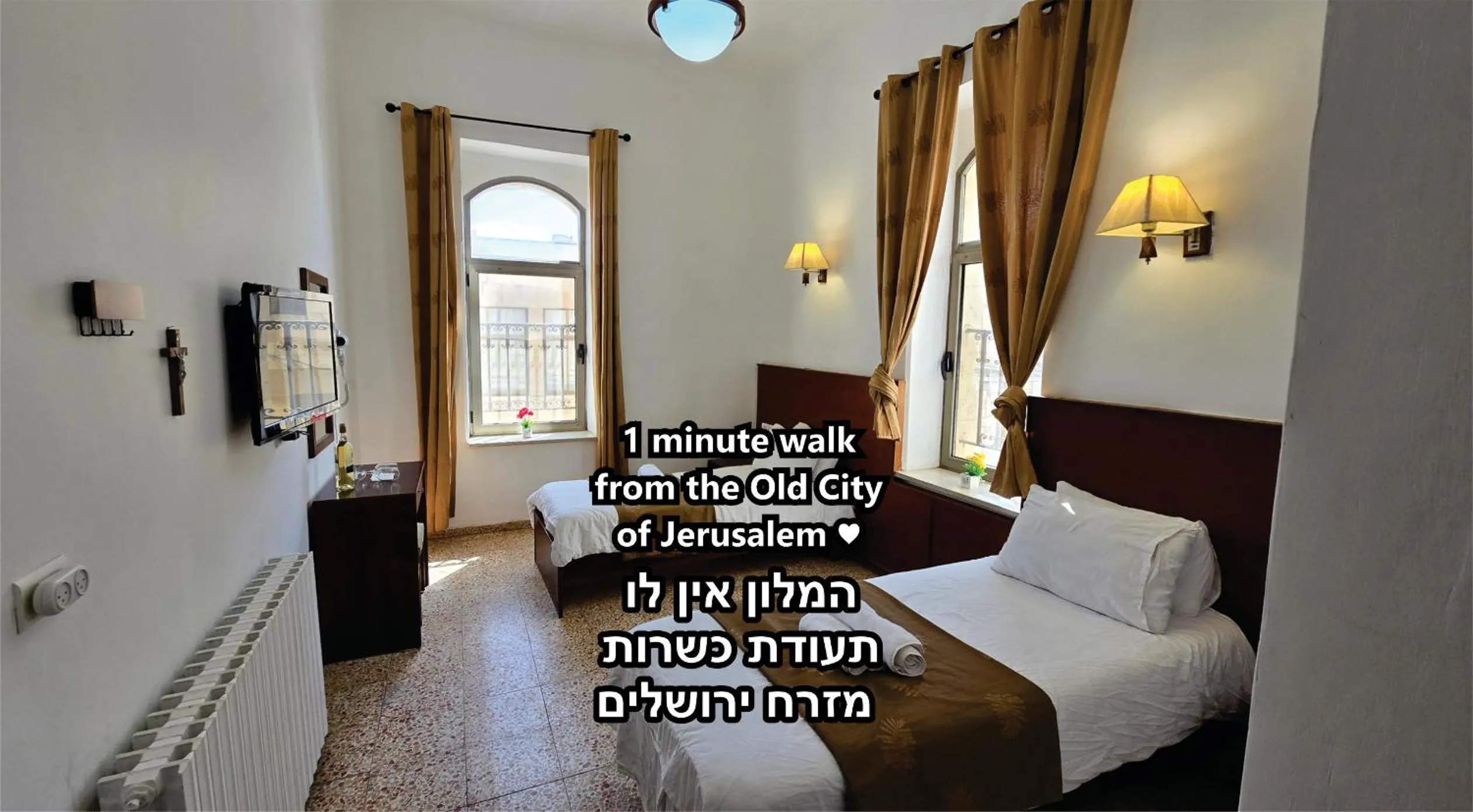 Photo of the whole room, Bed in St Thomas Guesthouse - Jerusalem