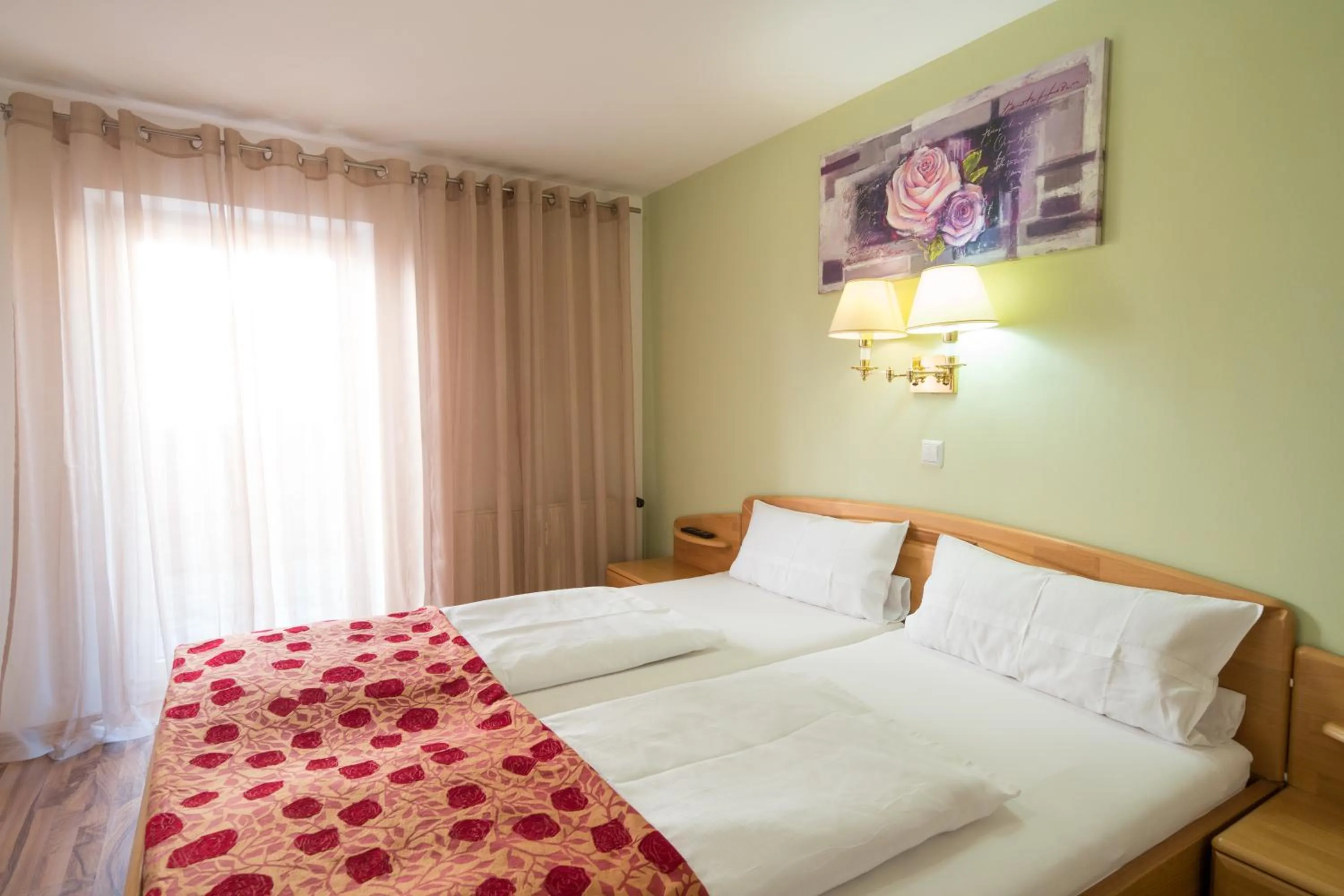 Bedroom, Bed in Wellnesshotel & Restaurant Hexenschopf