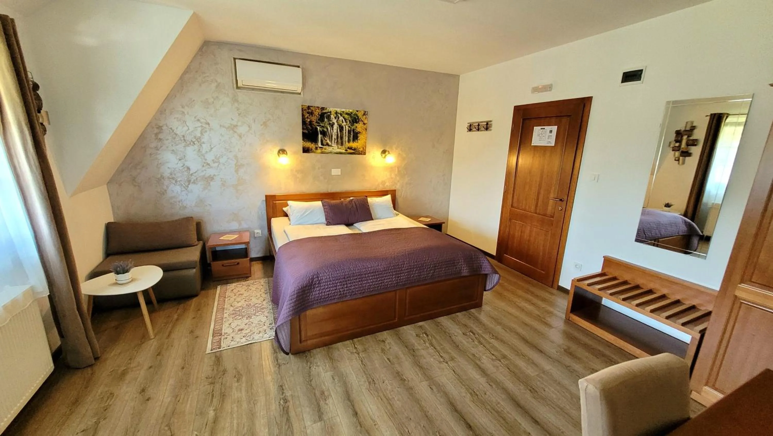 Bed in B&B Plitvice Lakes Villa Prica