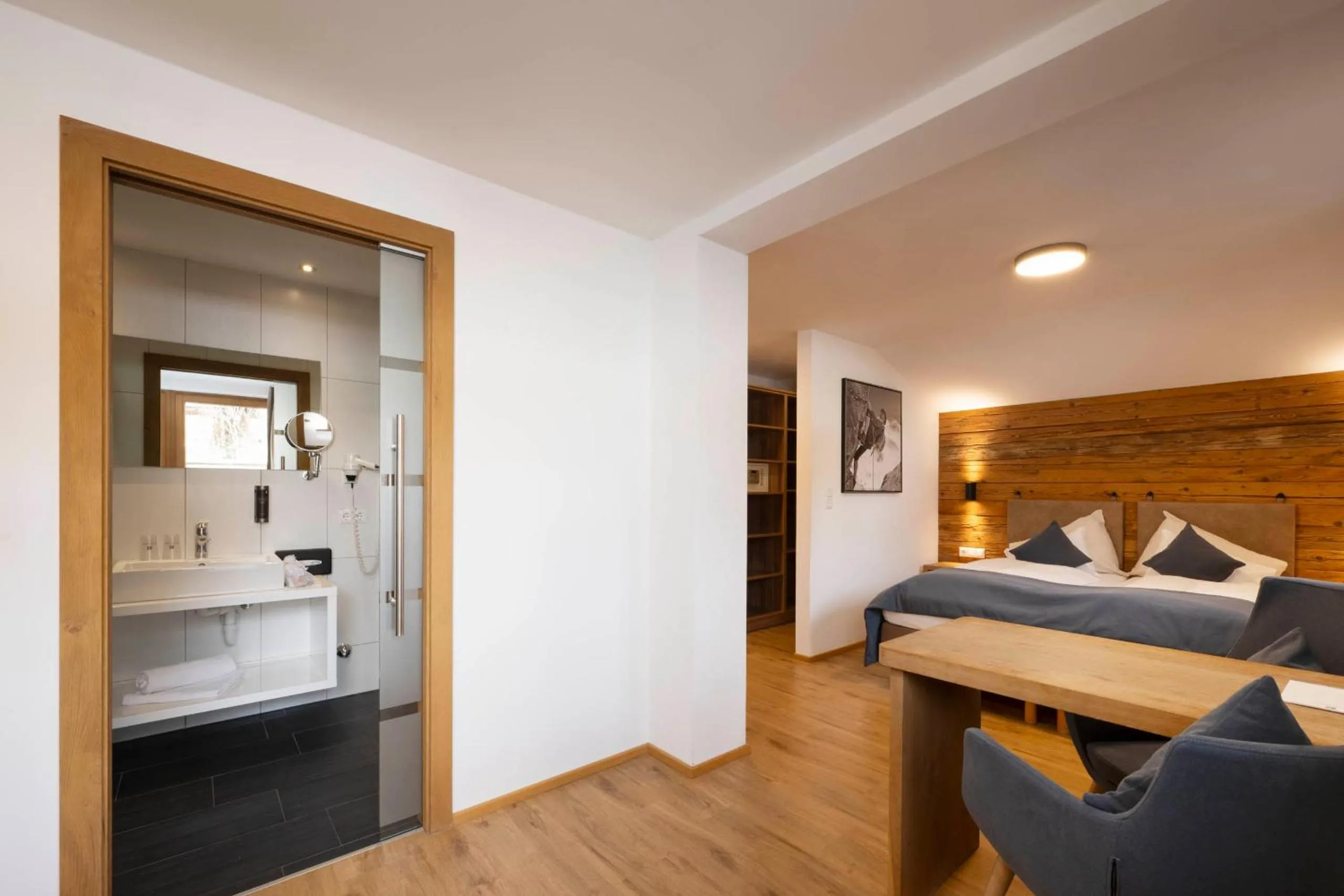Photo of the whole room, Bed in Hotel Brugger