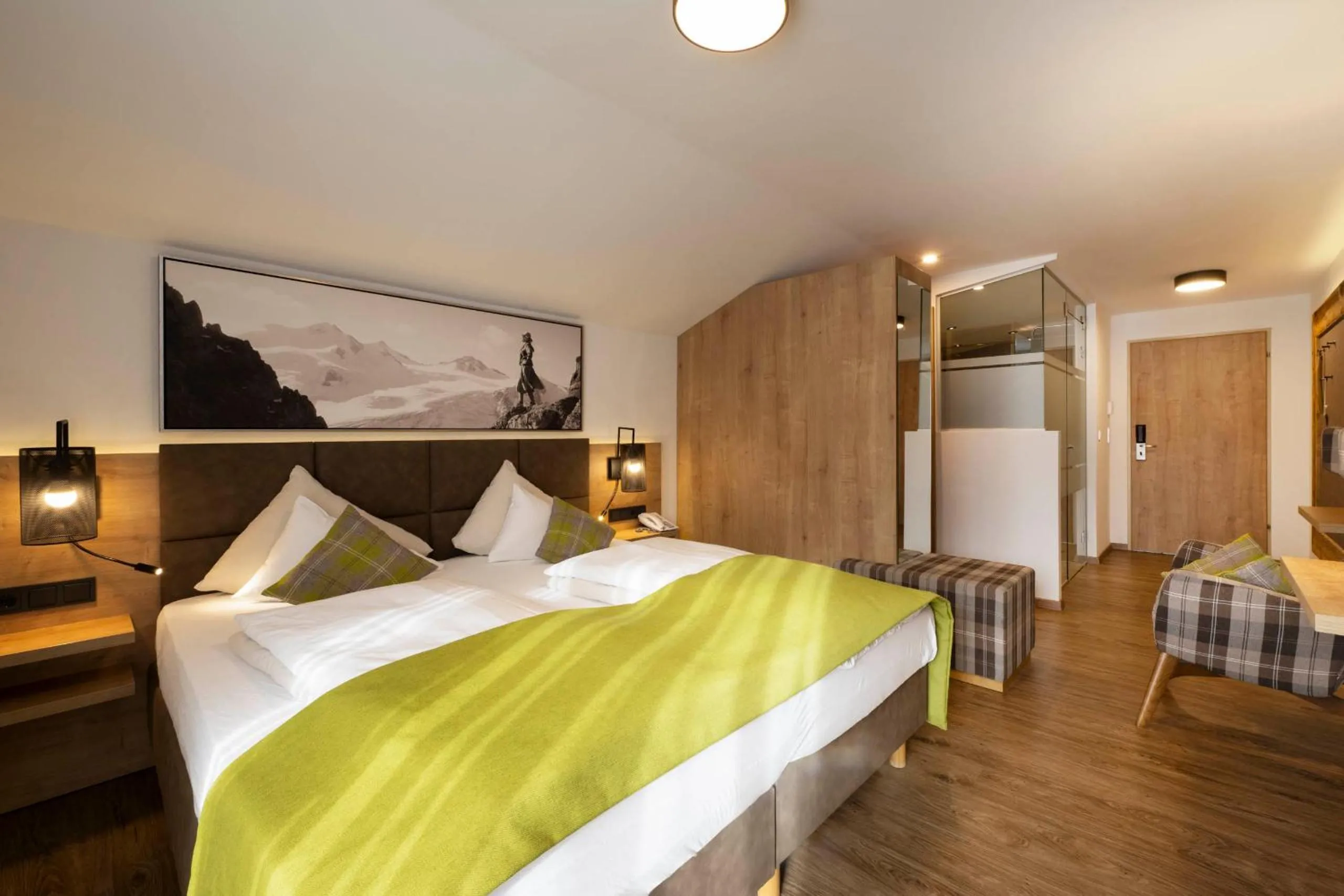Photo of the whole room, Bed in Hotel Brugger