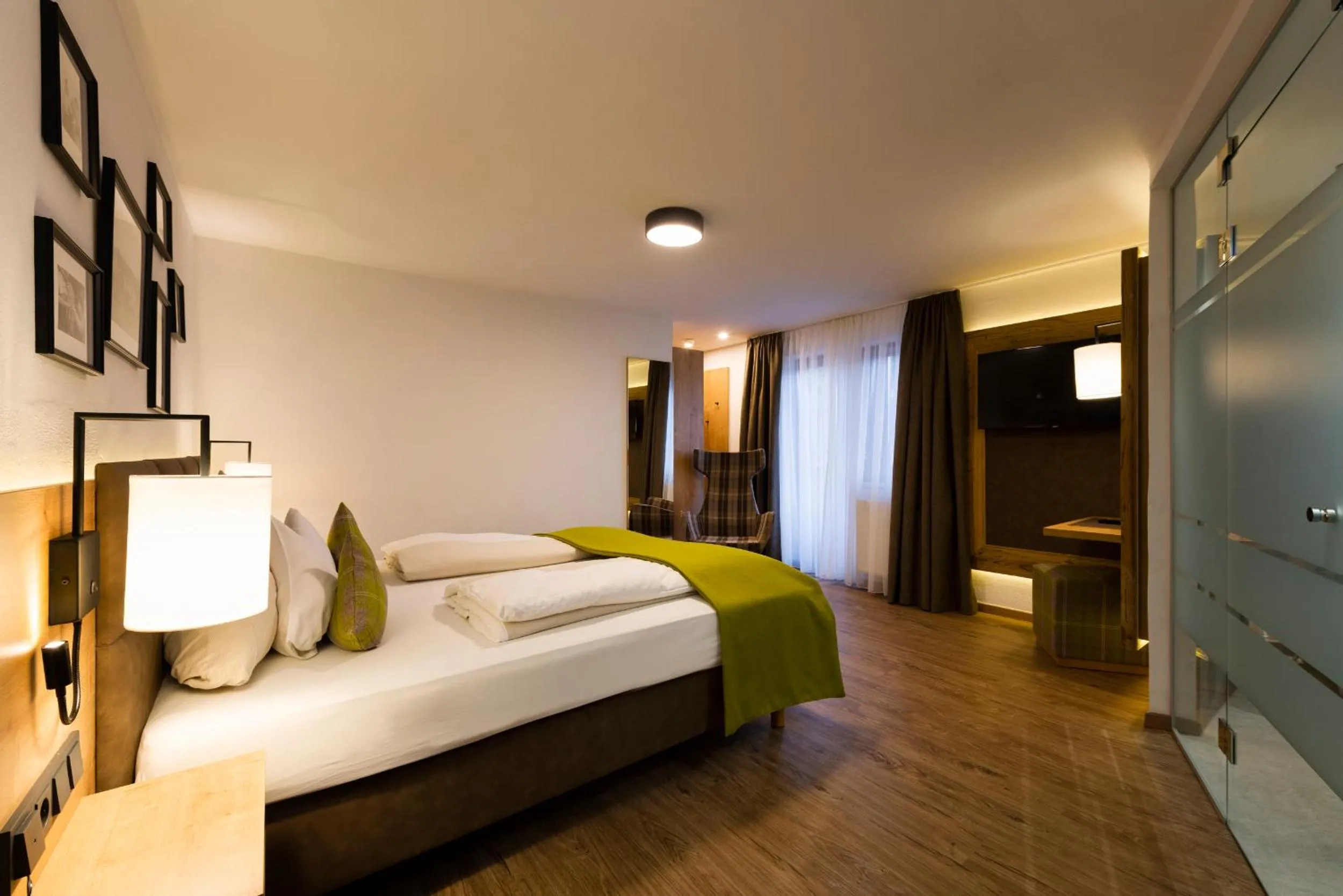 Photo of the whole room, Bed in Hotel Brugger