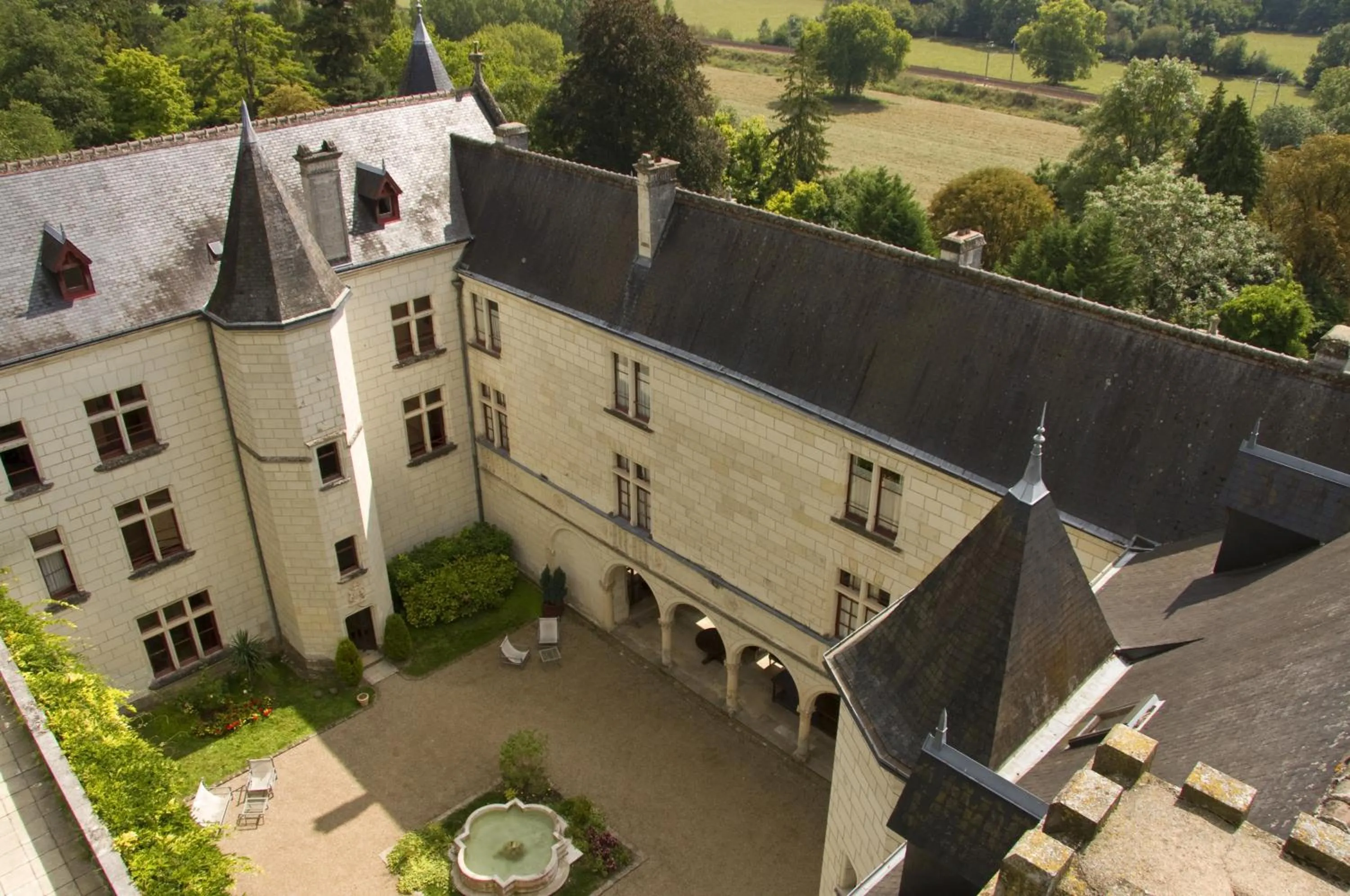 Bird's eye view in Château de Chissay
