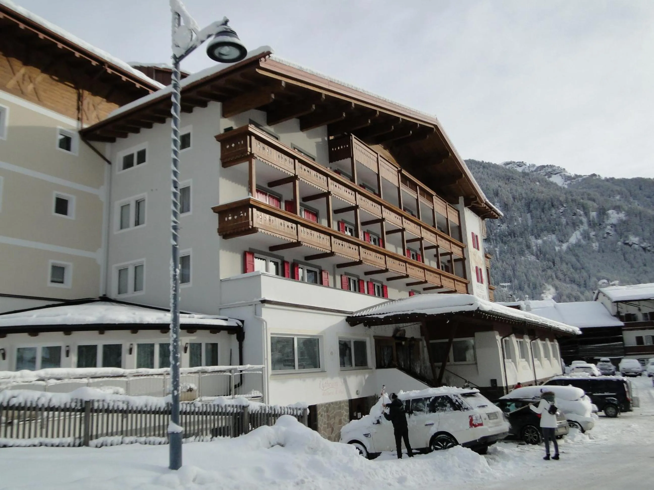 Property building in Hotel Astoria