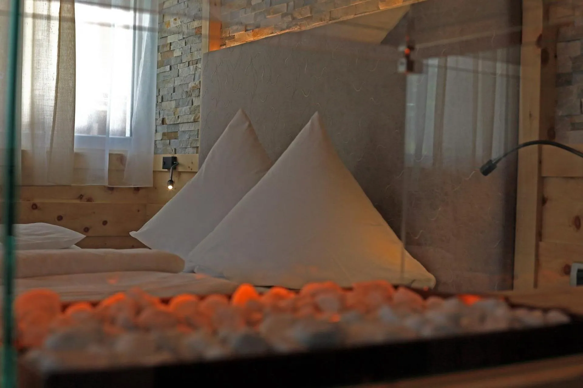 Bedroom, Bed in Hotel Astoria