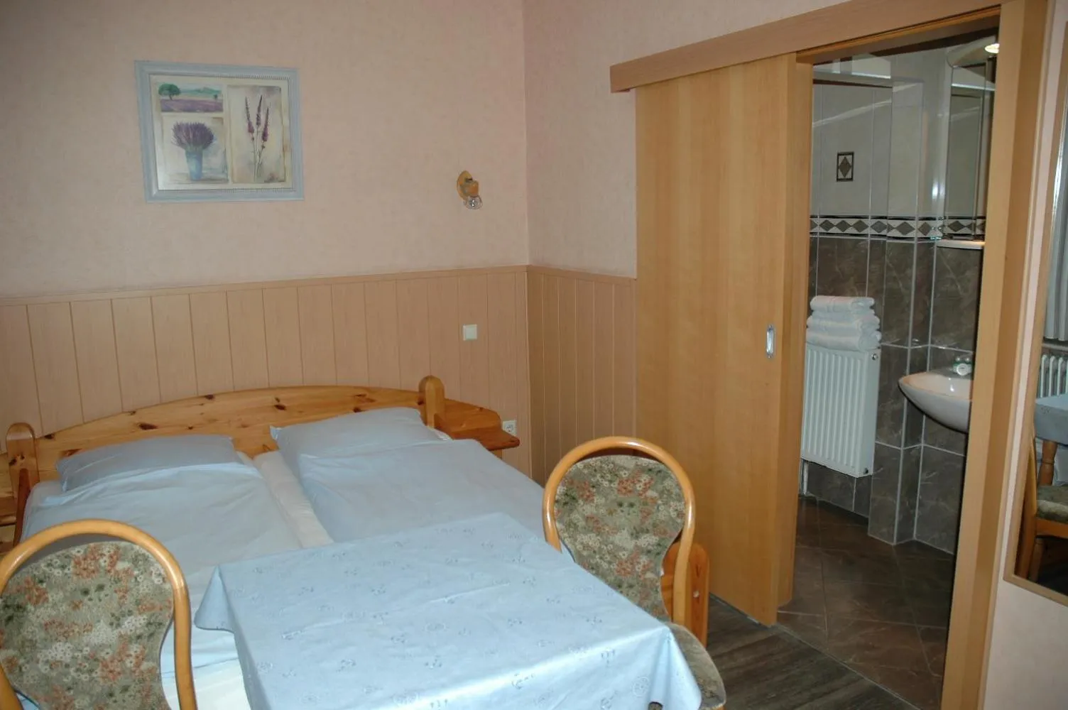 Bed in Hotel Kappelner Hof