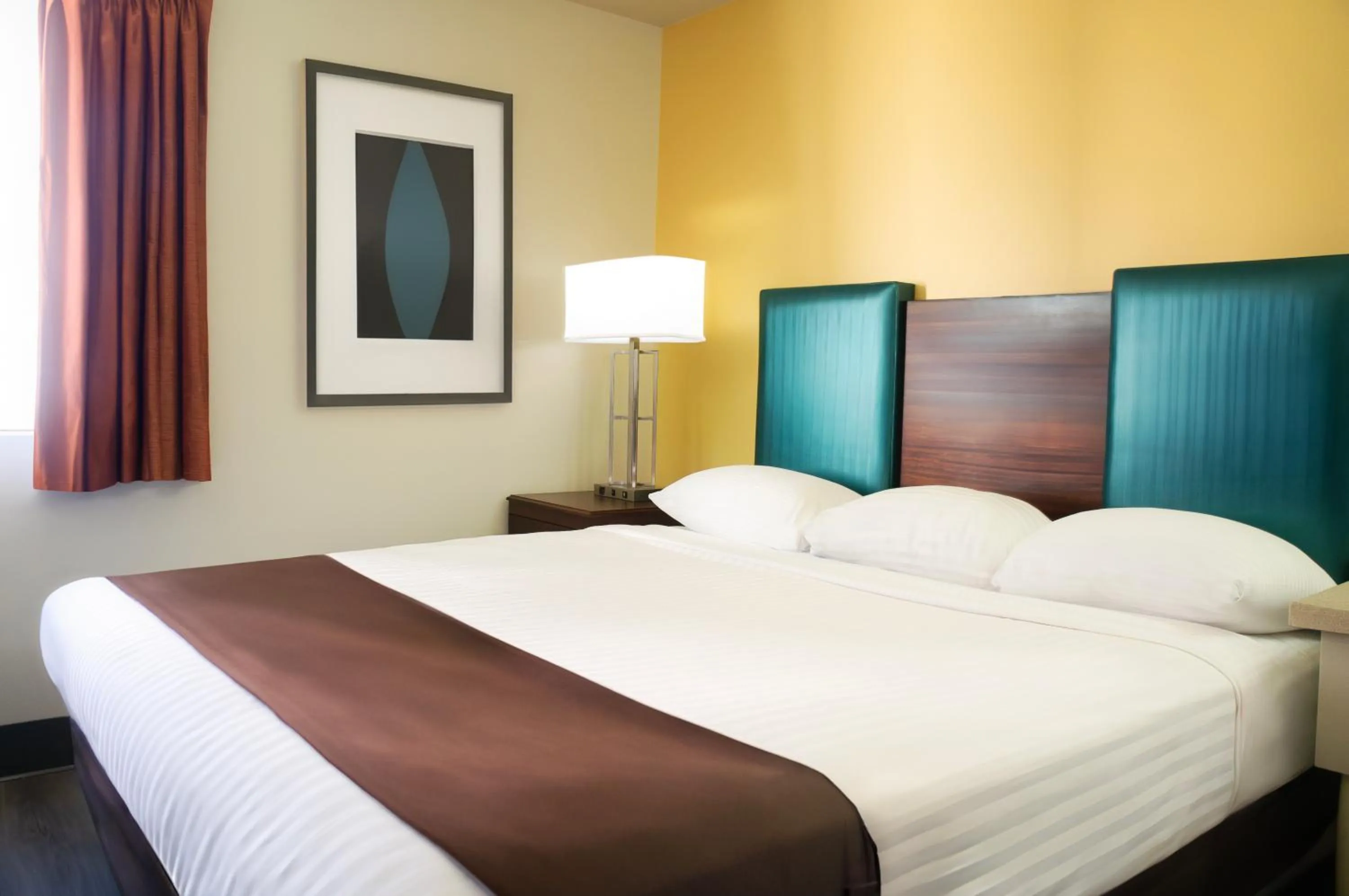 Bed in Arizona Charlie&#x27;s Boulder