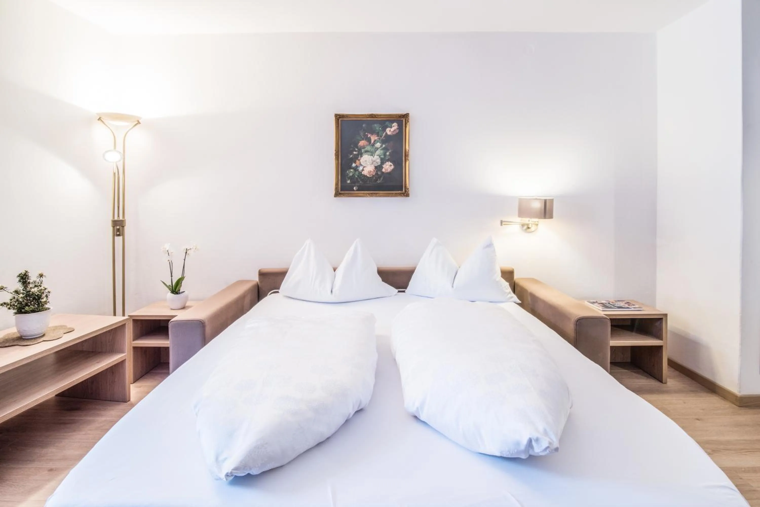 Living room, Bed in Apartments Heidenberger Fienili