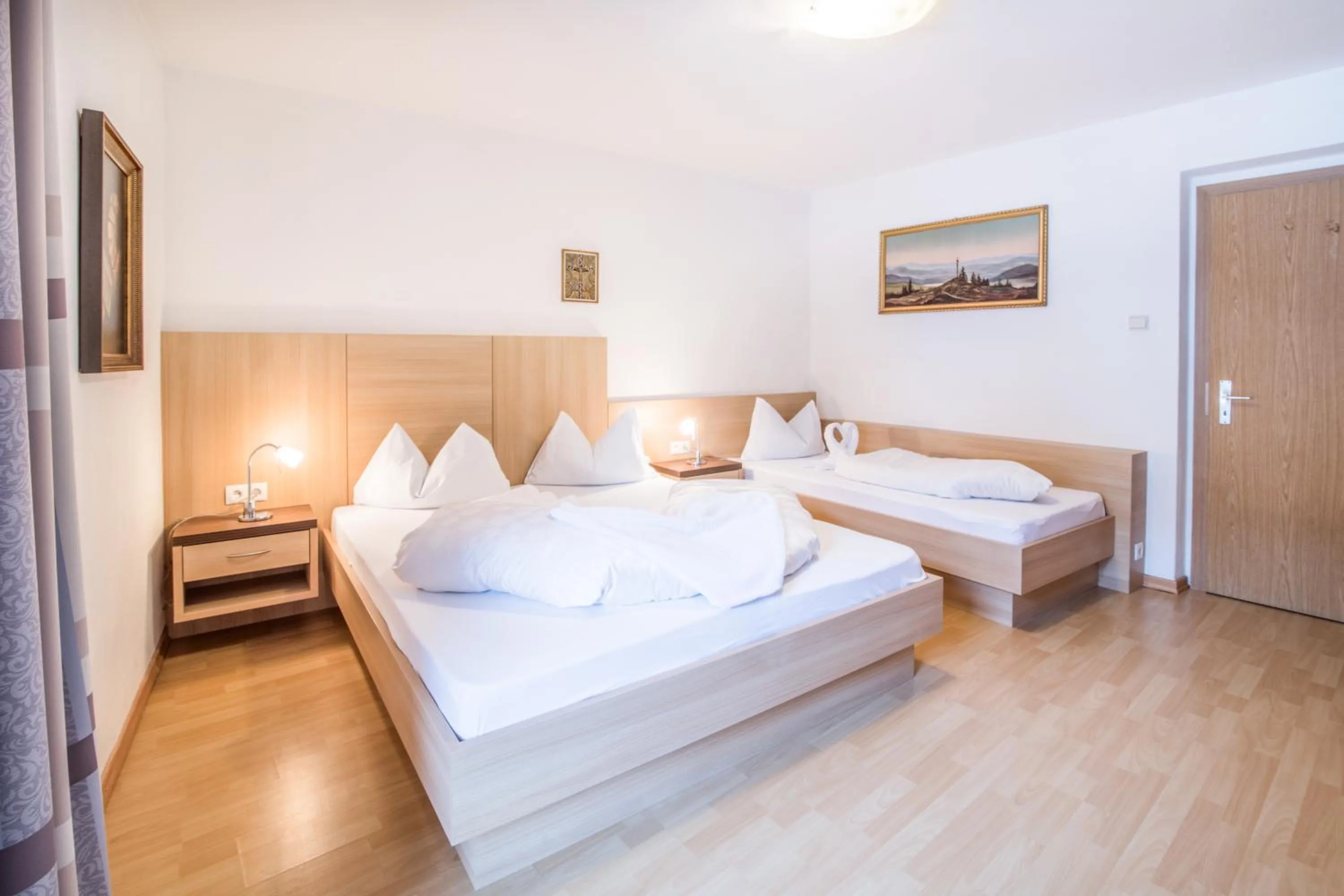 Bedroom, Bed in Apartments Heidenberger Fienili