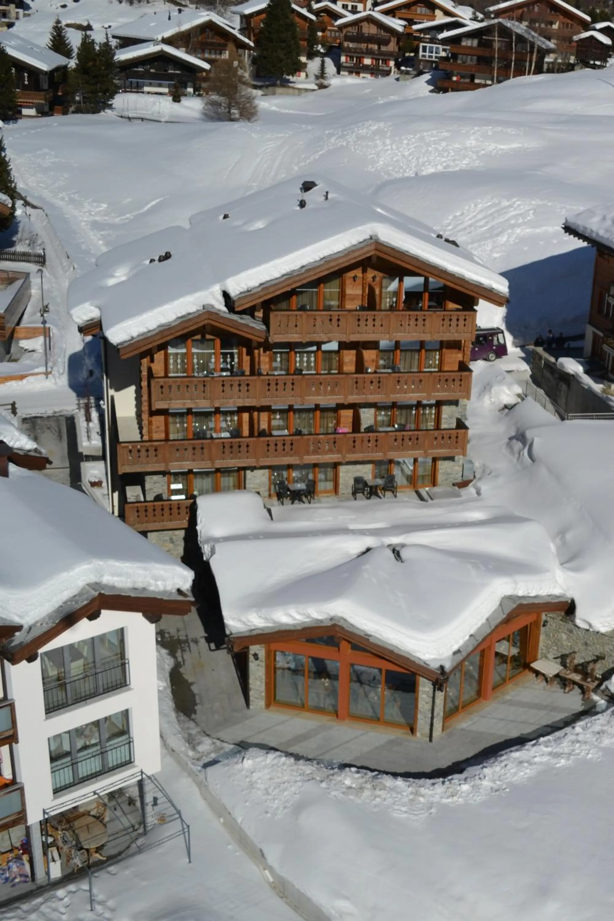 Bird's eye view in Mountain Paradise