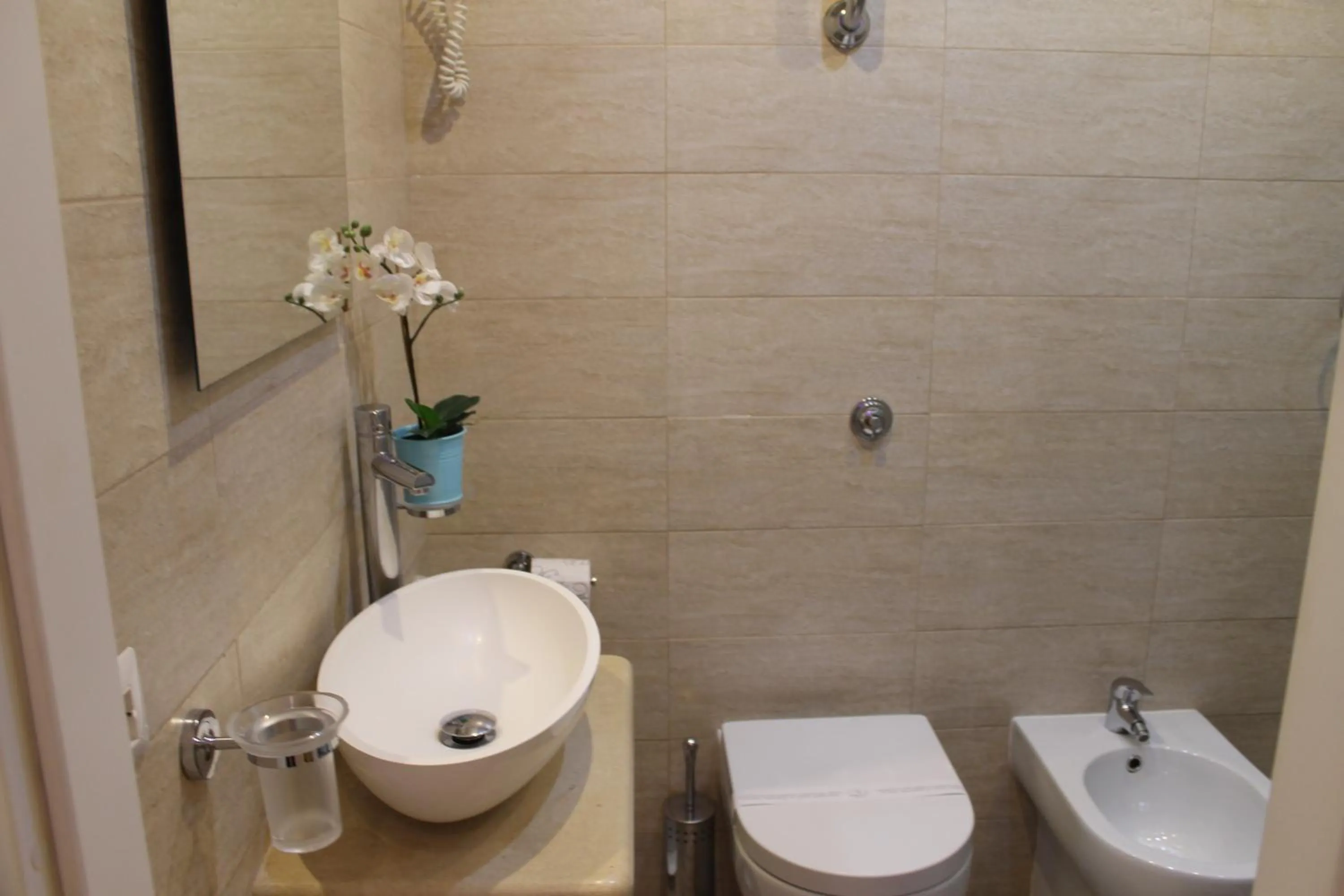 Da Polly a Piazza Amedeo