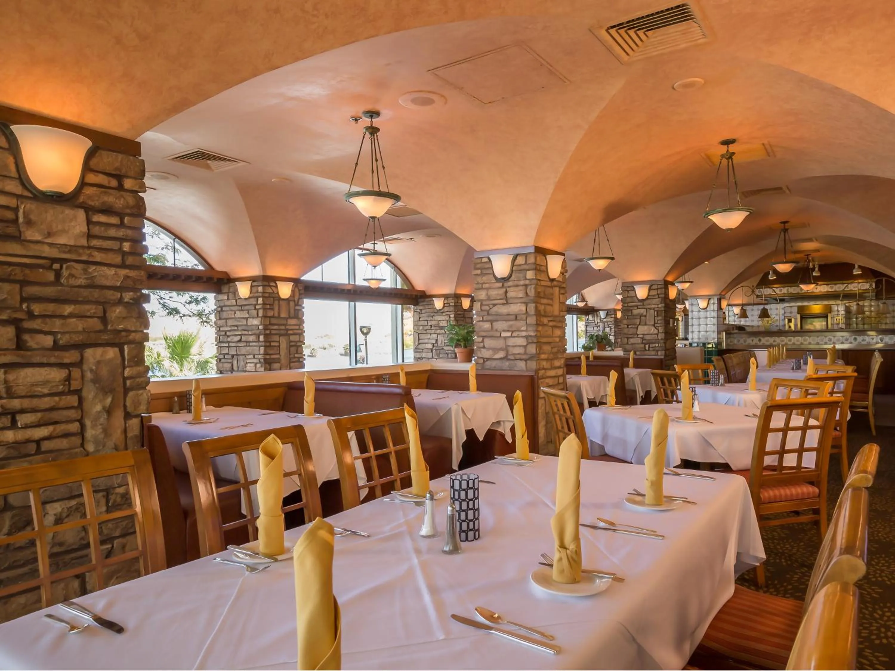 Restaurant/places to eat in Aquarius Casino Resort