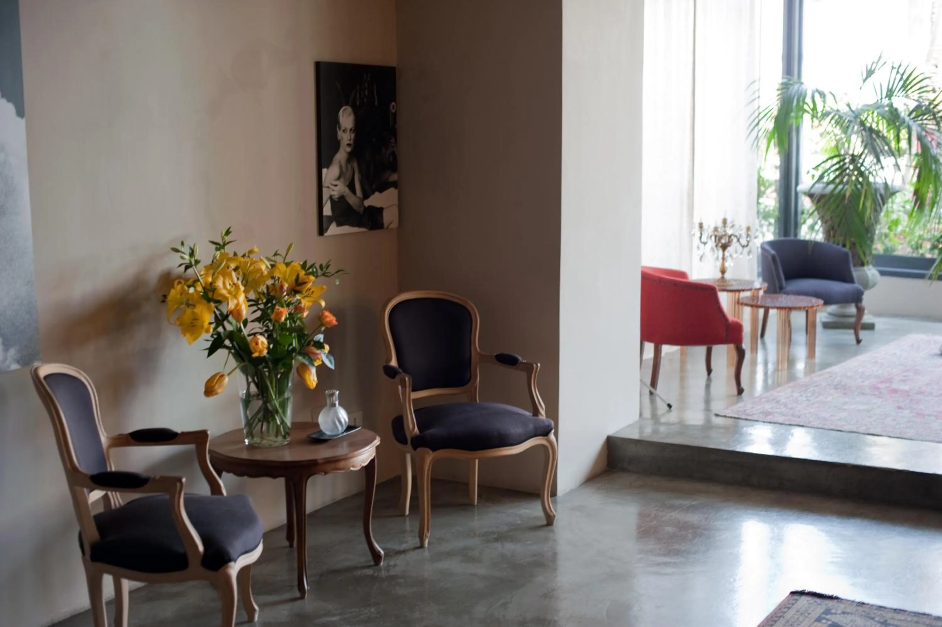 Decorative detail in Hotel Italia