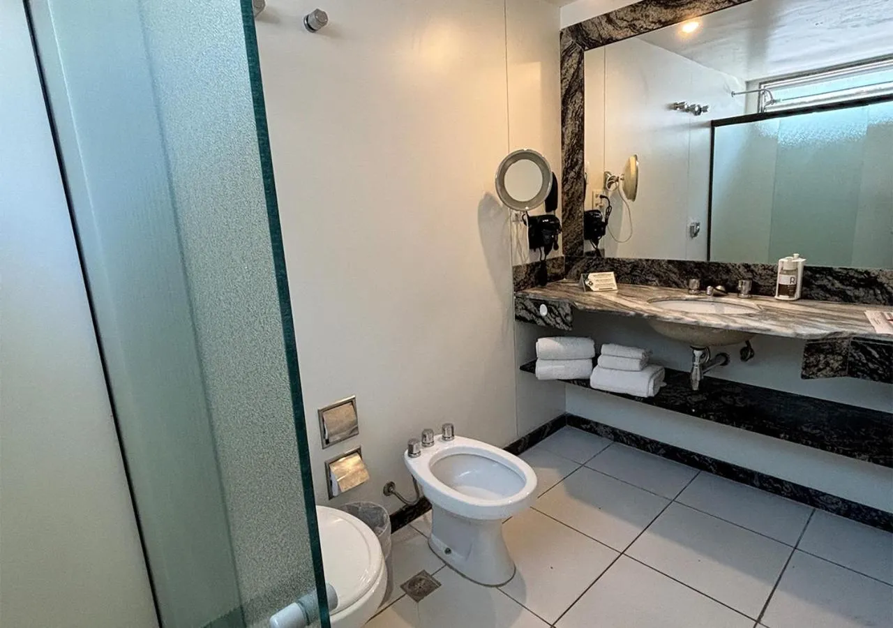 Shower in Riale Imperial Flamengo